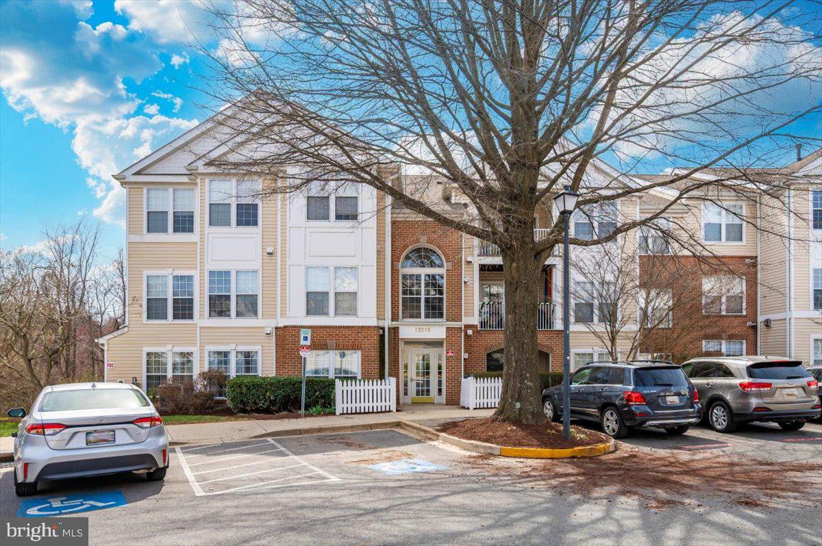 AMBER RIDGE AT MILESTONE - Residential