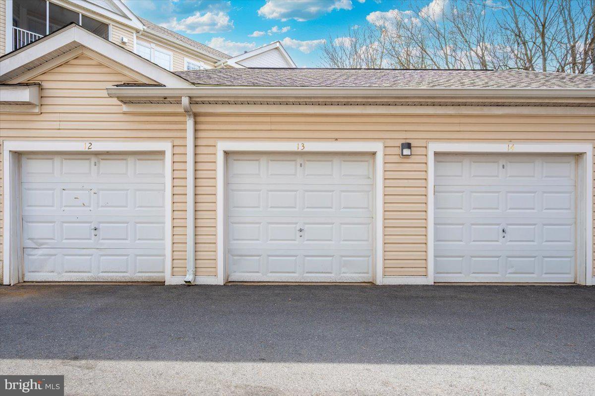 AMBER RIDGE AT MILESTONE - Residential