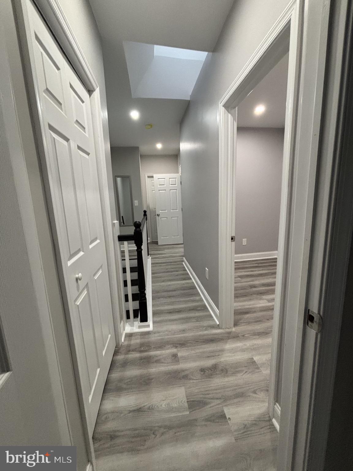 ELLWOOD PARK - Residential Lease