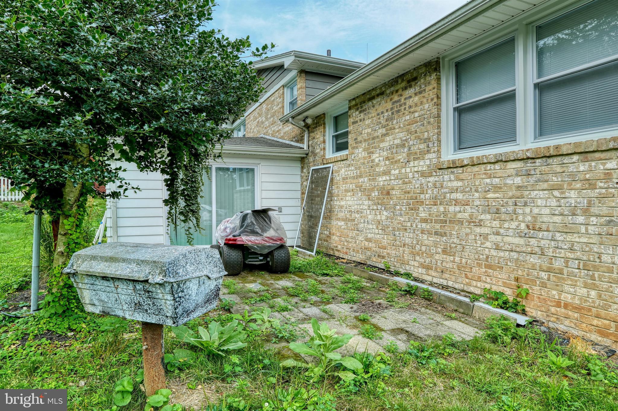 HAINES ACRES - Residential