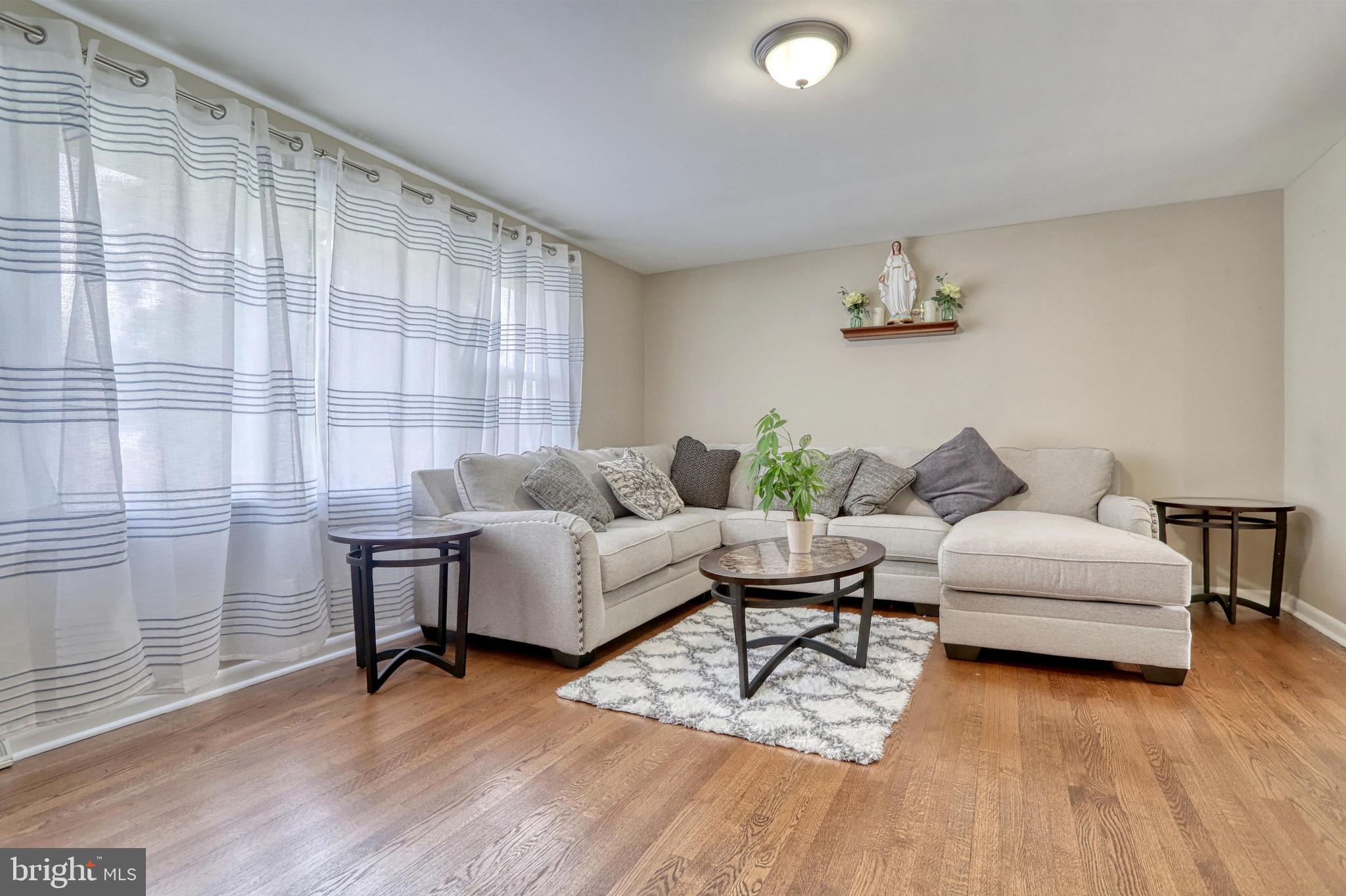 HAINES ACRES - Residential