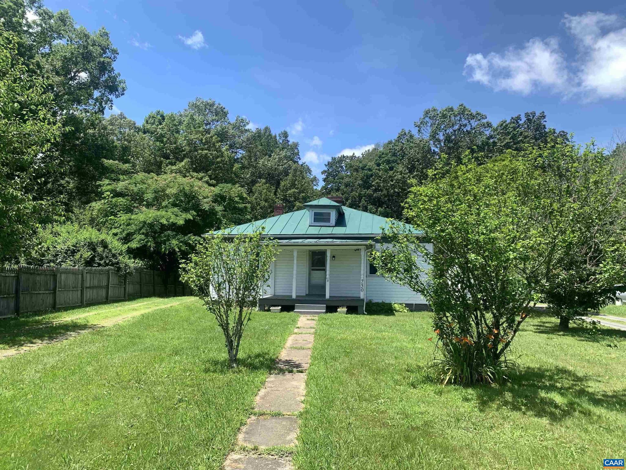 UNKNOWN - Residential Lease