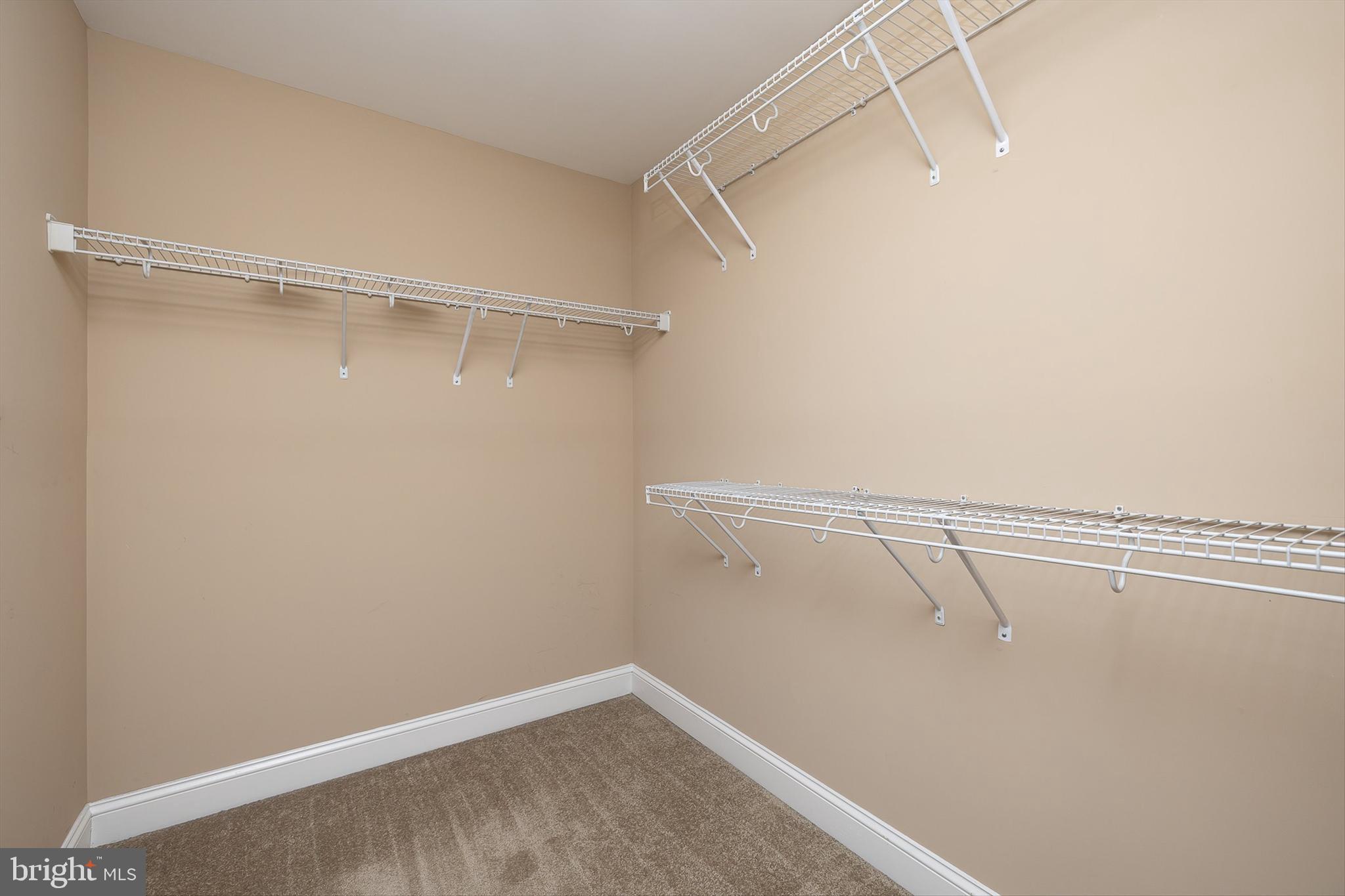 LAKE WILDERNESS - Residential