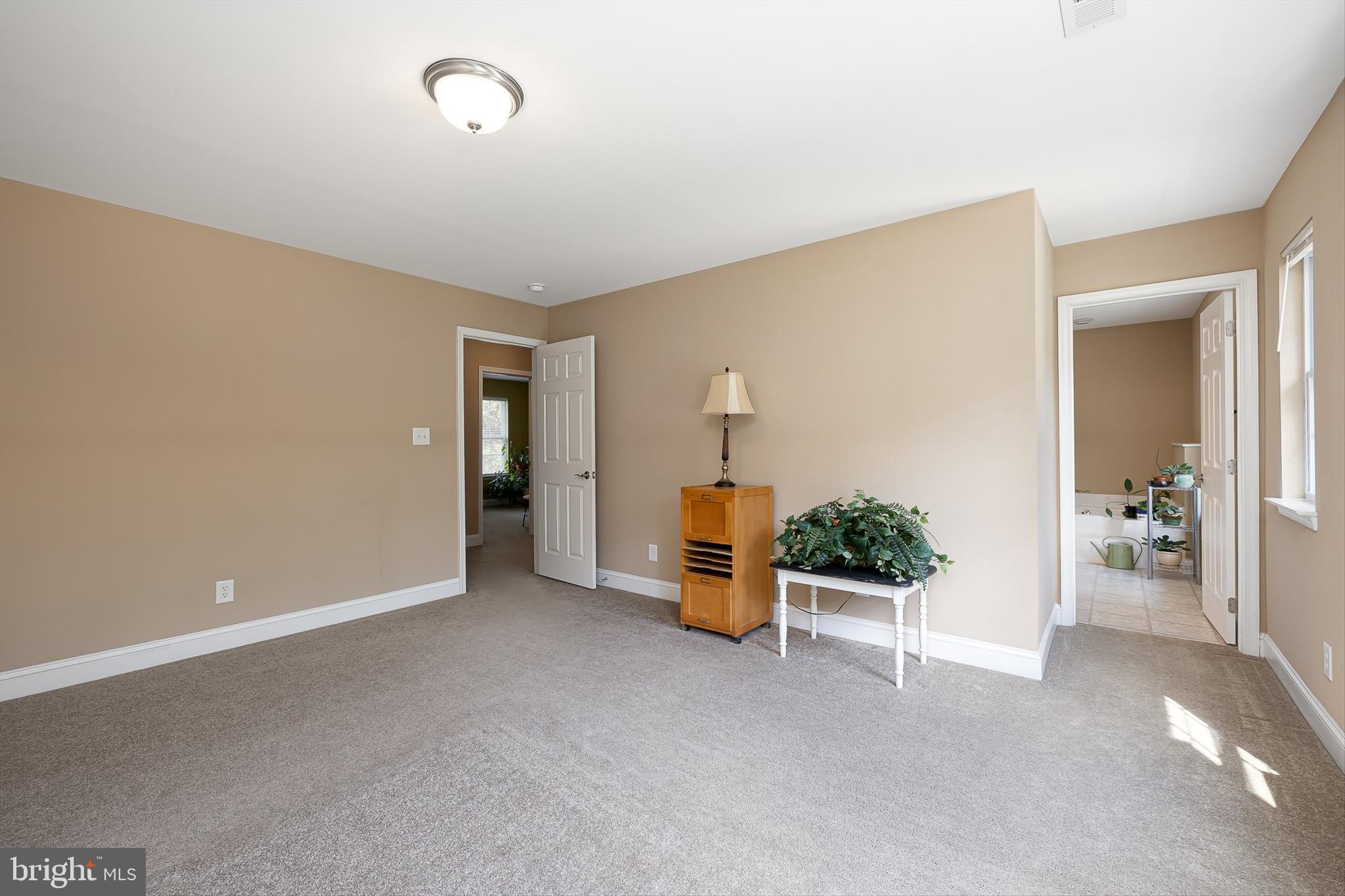 LAKE WILDERNESS - Residential