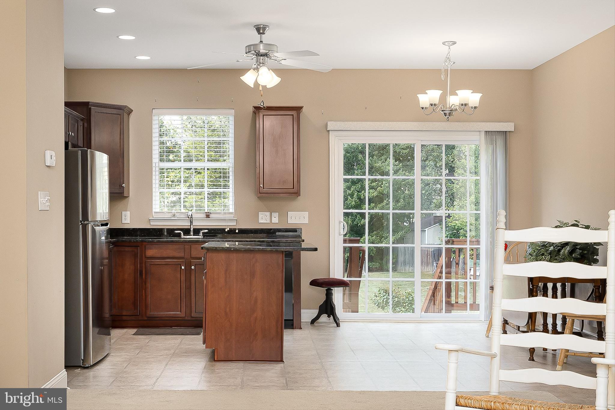 LAKE WILDERNESS - Residential