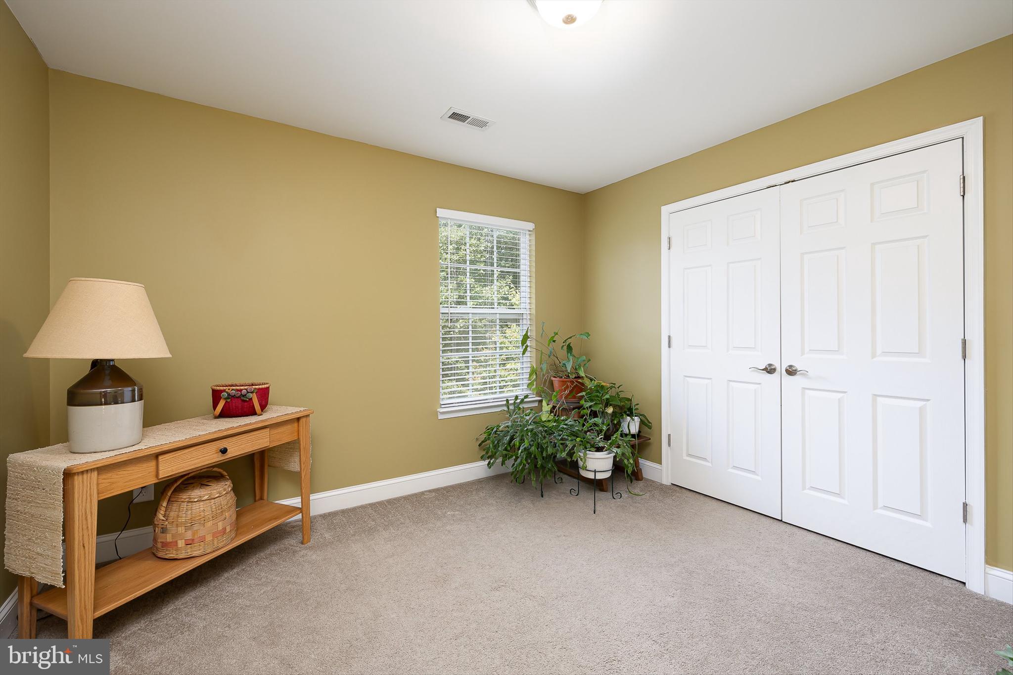 LAKE WILDERNESS - Residential