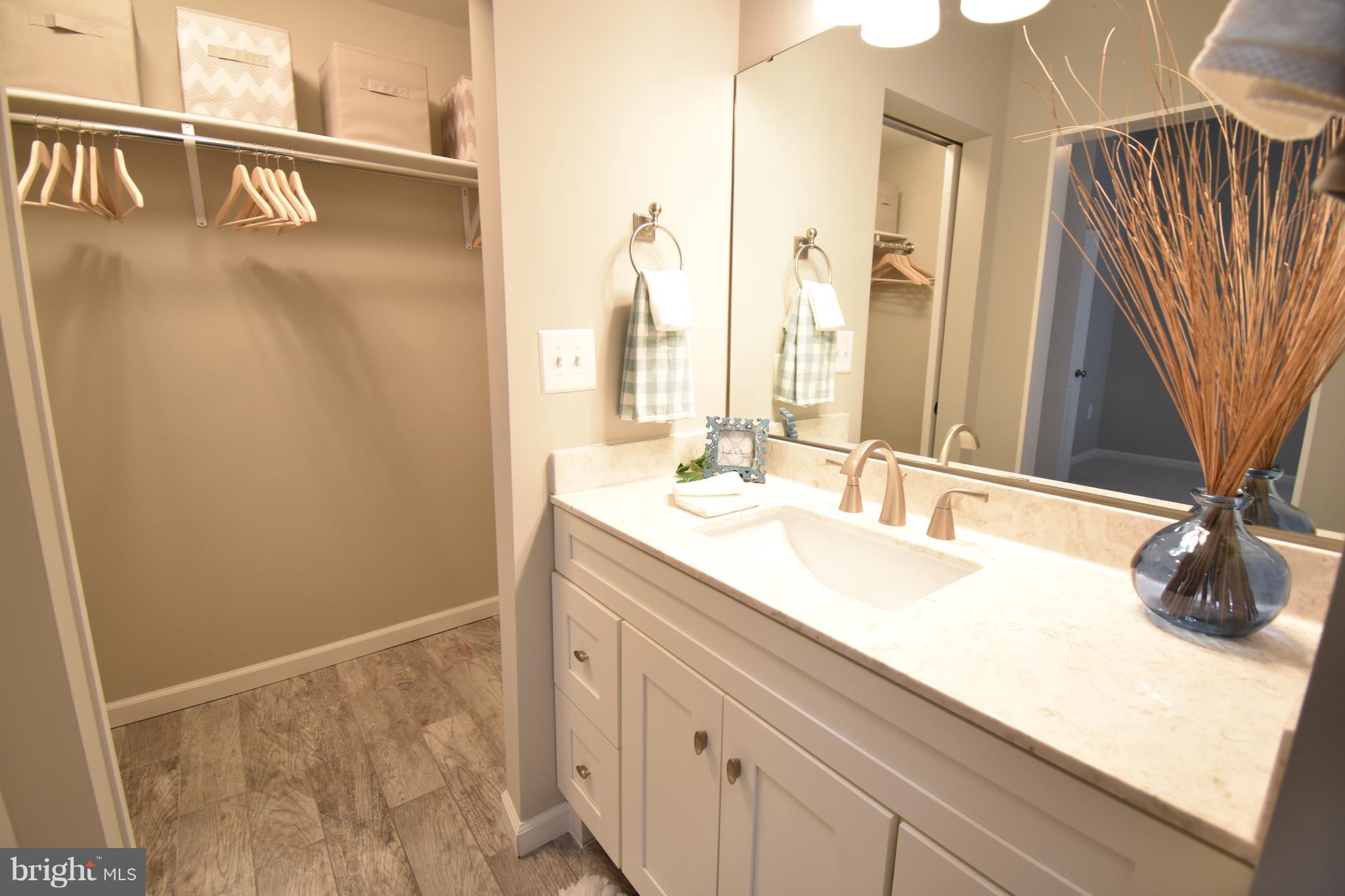 NORTH WINDS - Residential