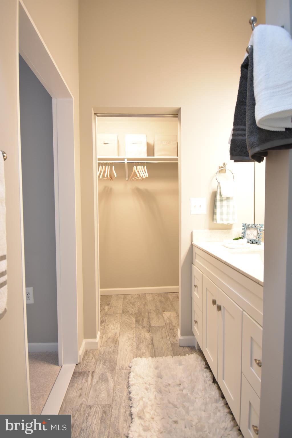 NORTH WINDS - Residential