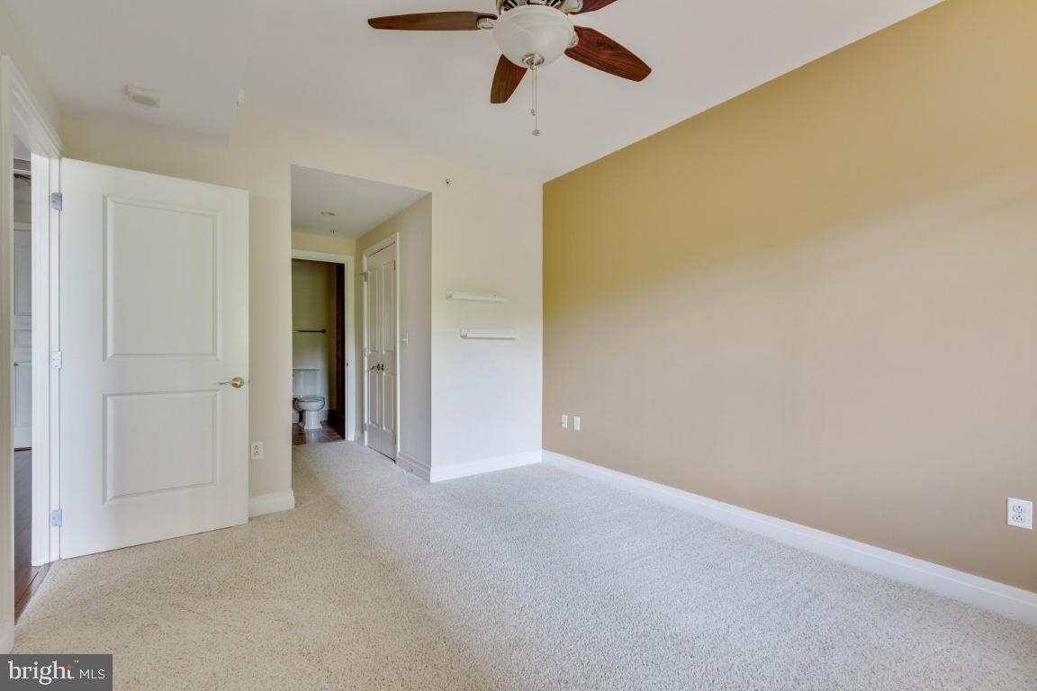 ONE PARK CREST CONDOMINIUM - Residential Lease