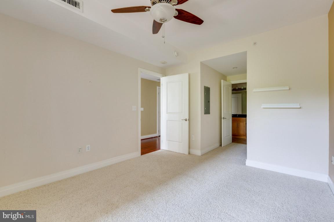 ONE PARK CREST CONDOMINIUM - Residential Lease