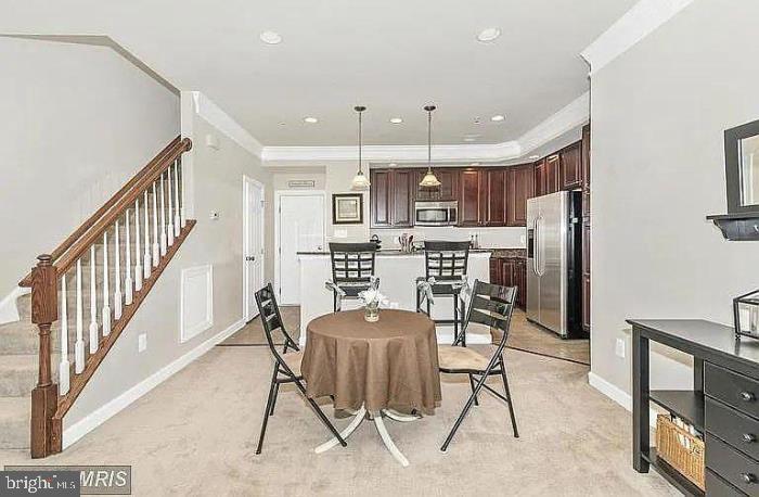 VILLAGES OF URBANA - Residential Lease