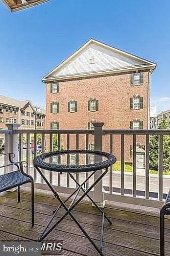 VILLAGES OF URBANA - Residential Lease