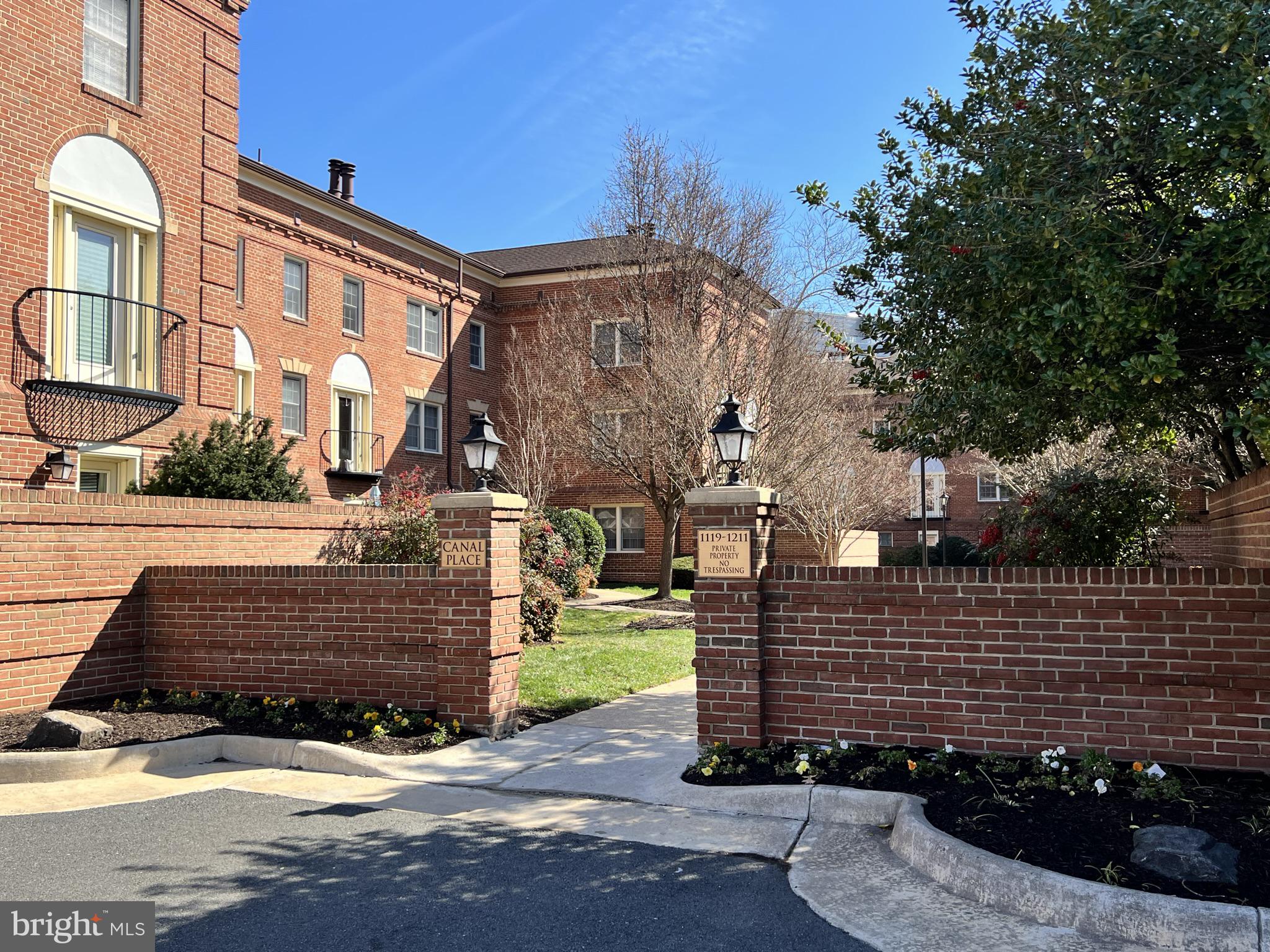 CANAL PLACE - Residential