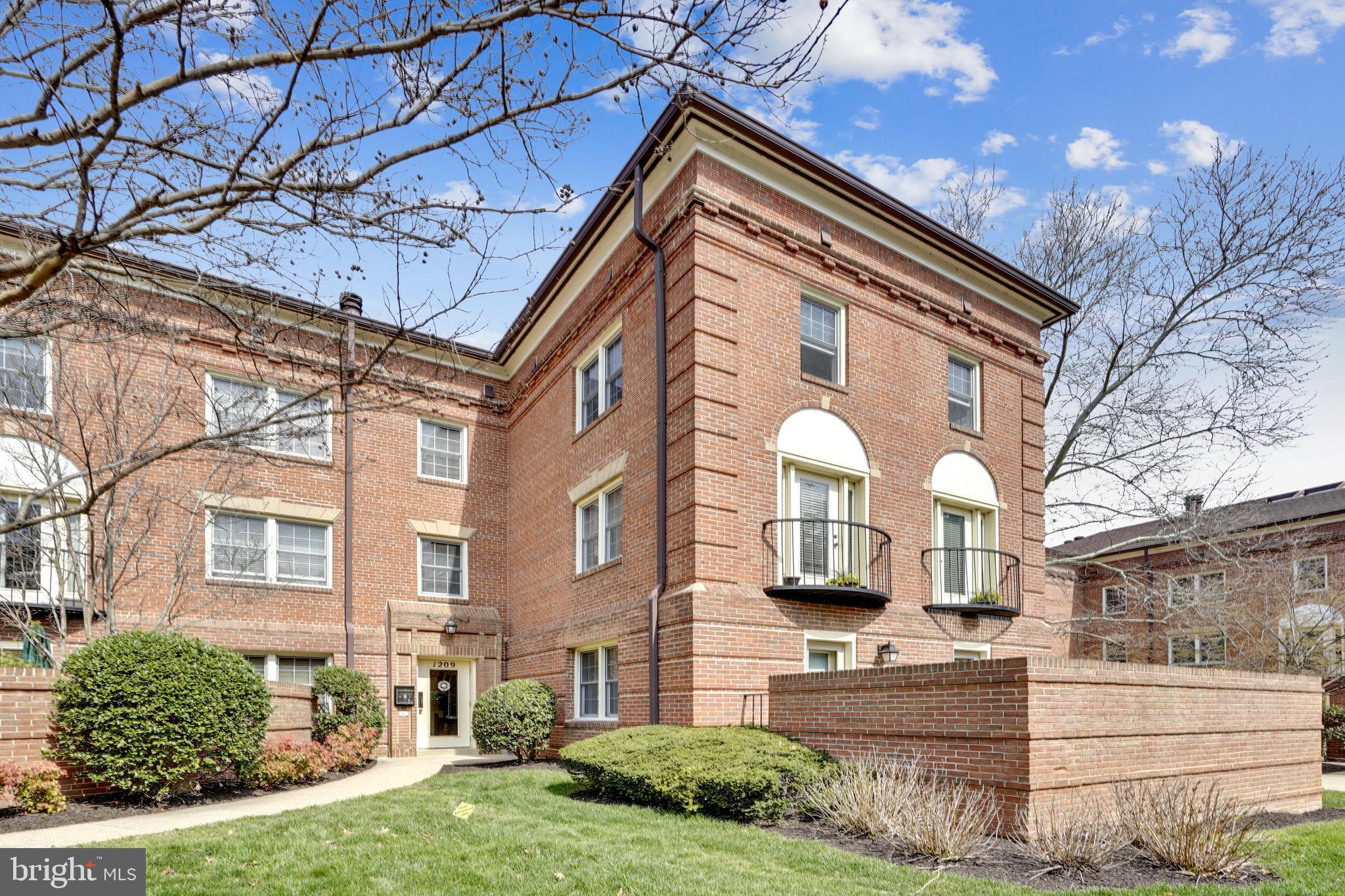 CANAL PLACE - Residential