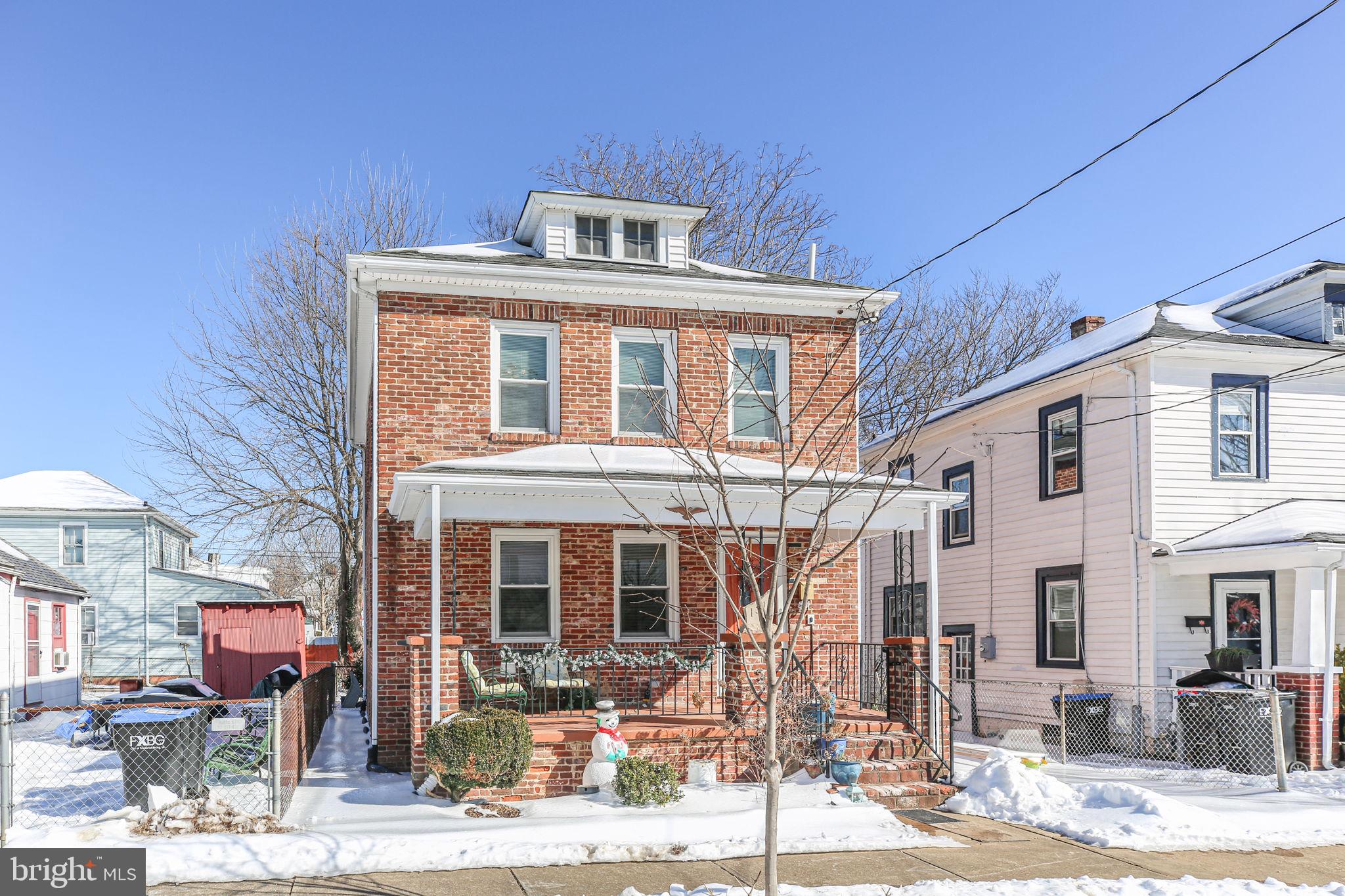 DOWNTOWN FREDERICKSBURG - Residential