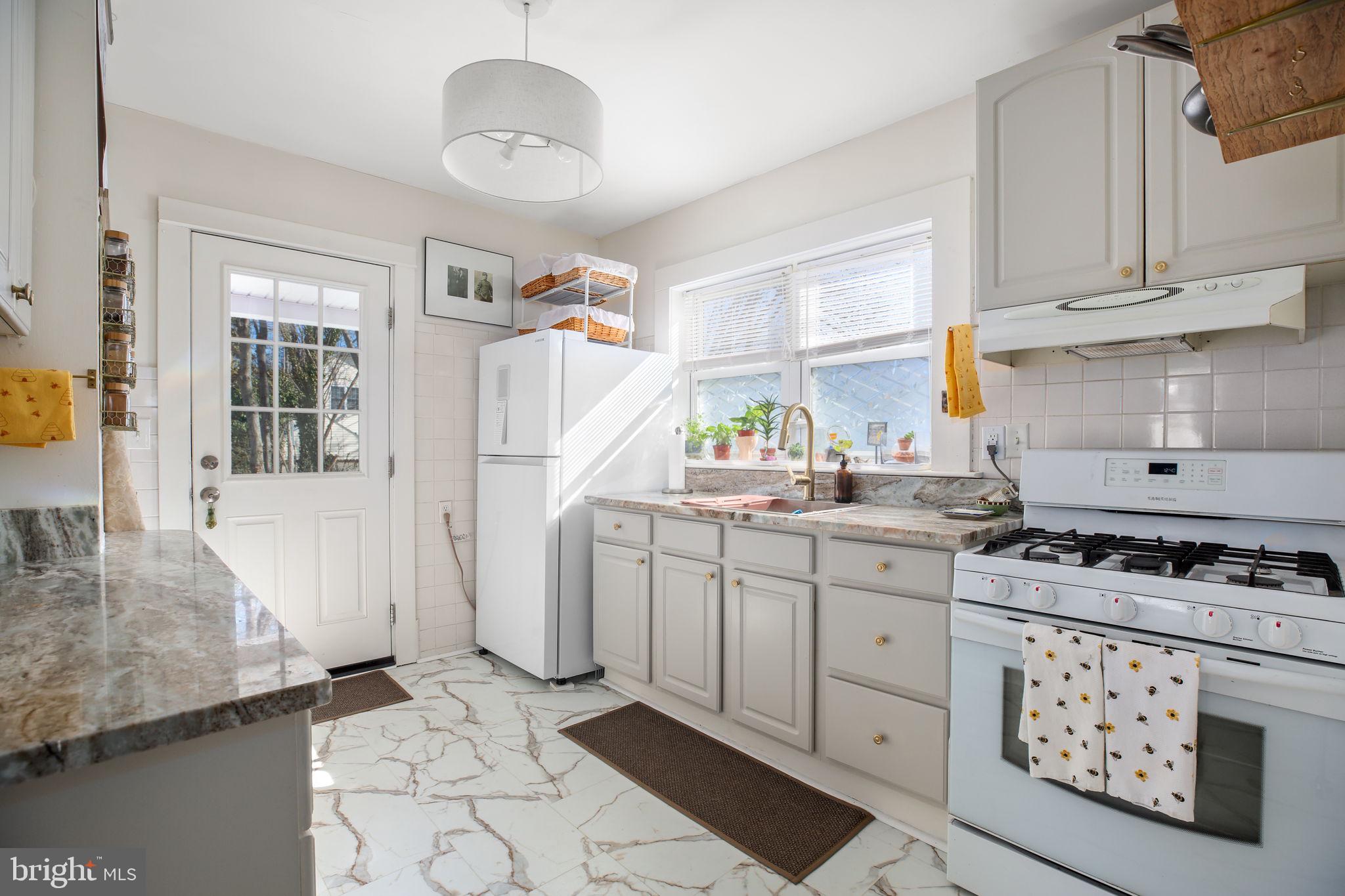 DOWNTOWN FREDERICKSBURG - Residential