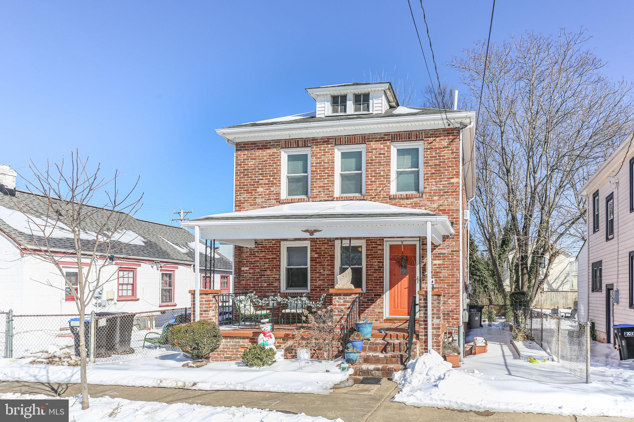 DOWNTOWN FREDERICKSBURG - Residential