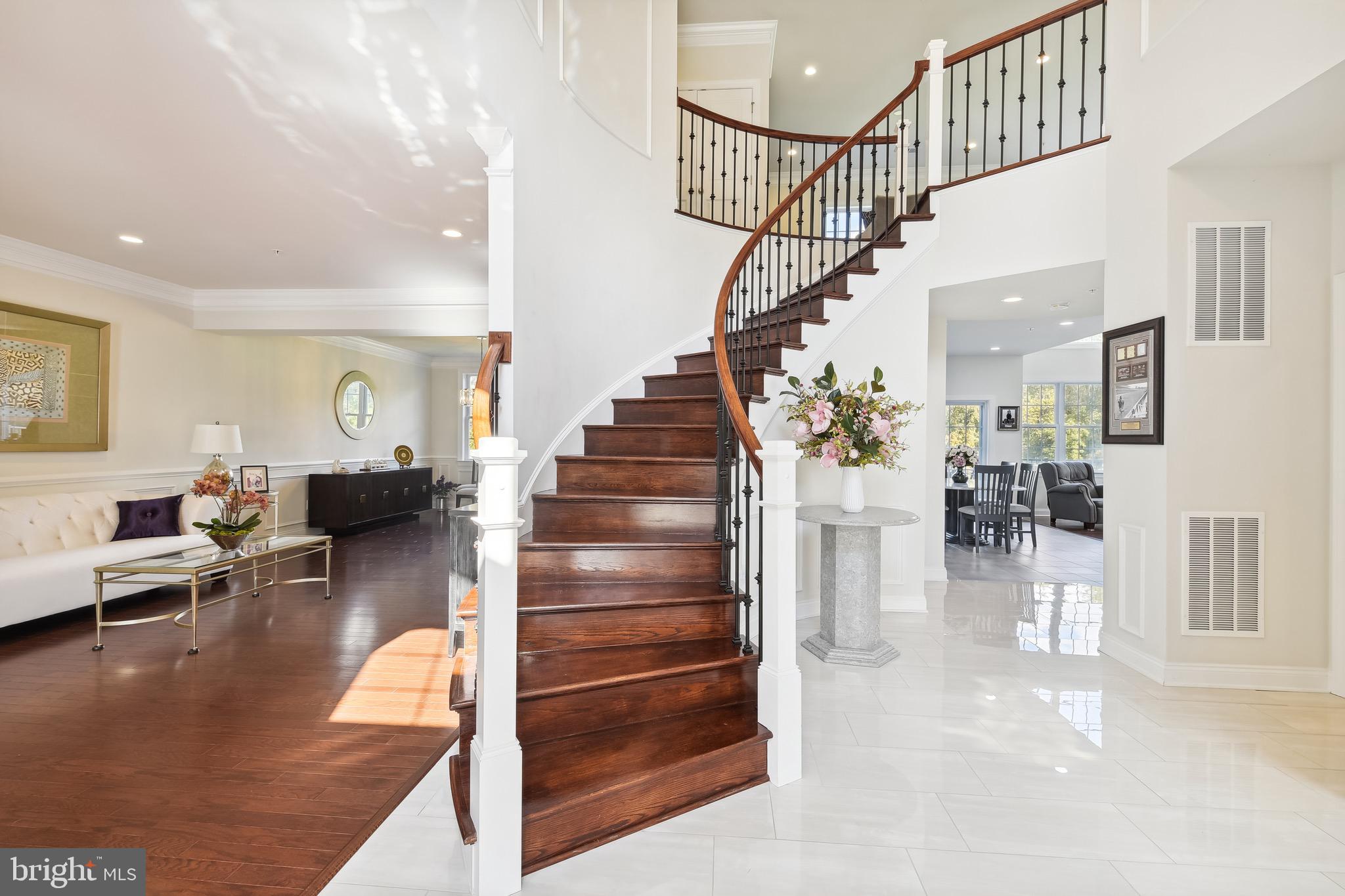 WEATHERSTONE - Residential