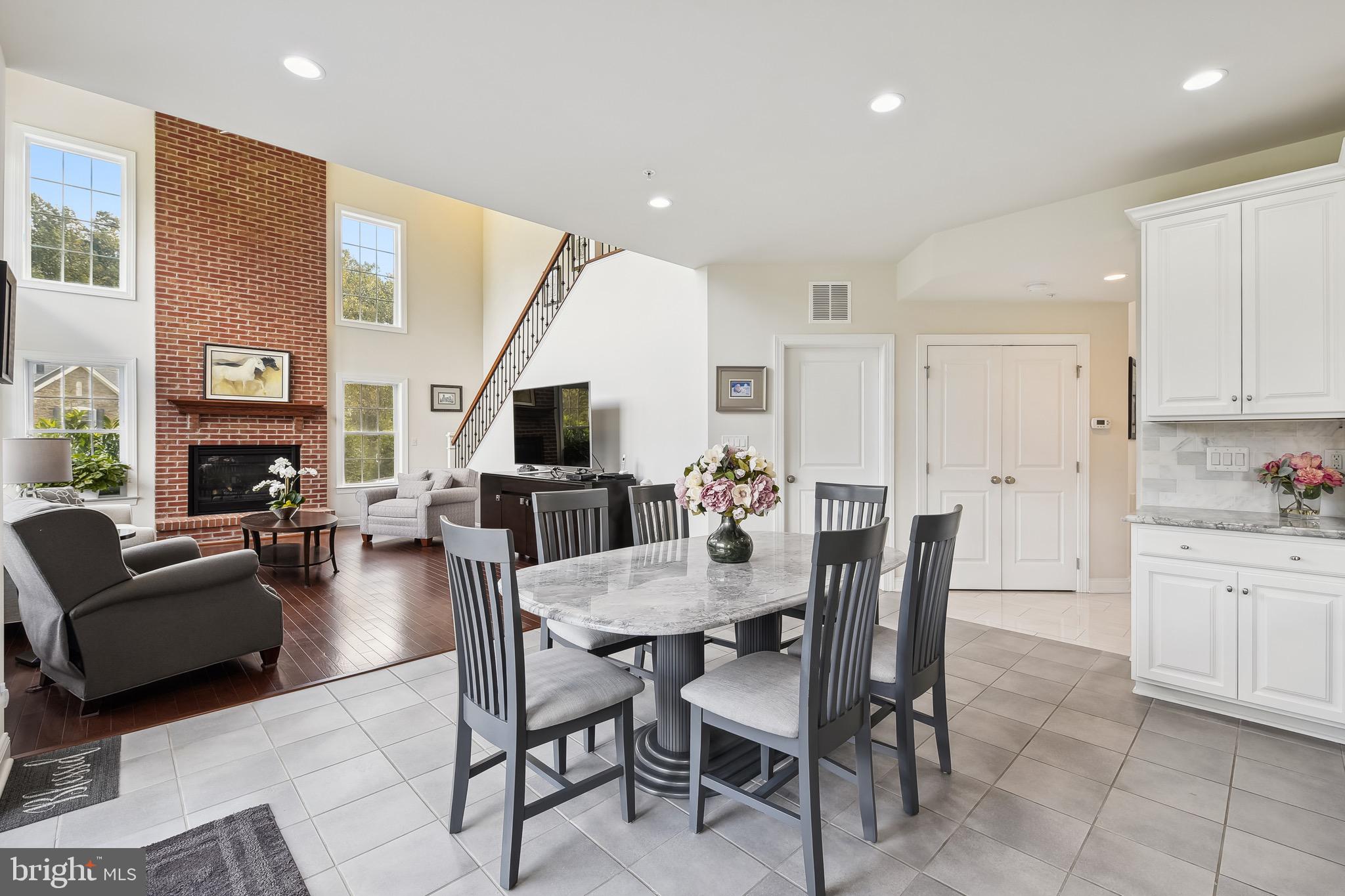 WEATHERSTONE - Residential