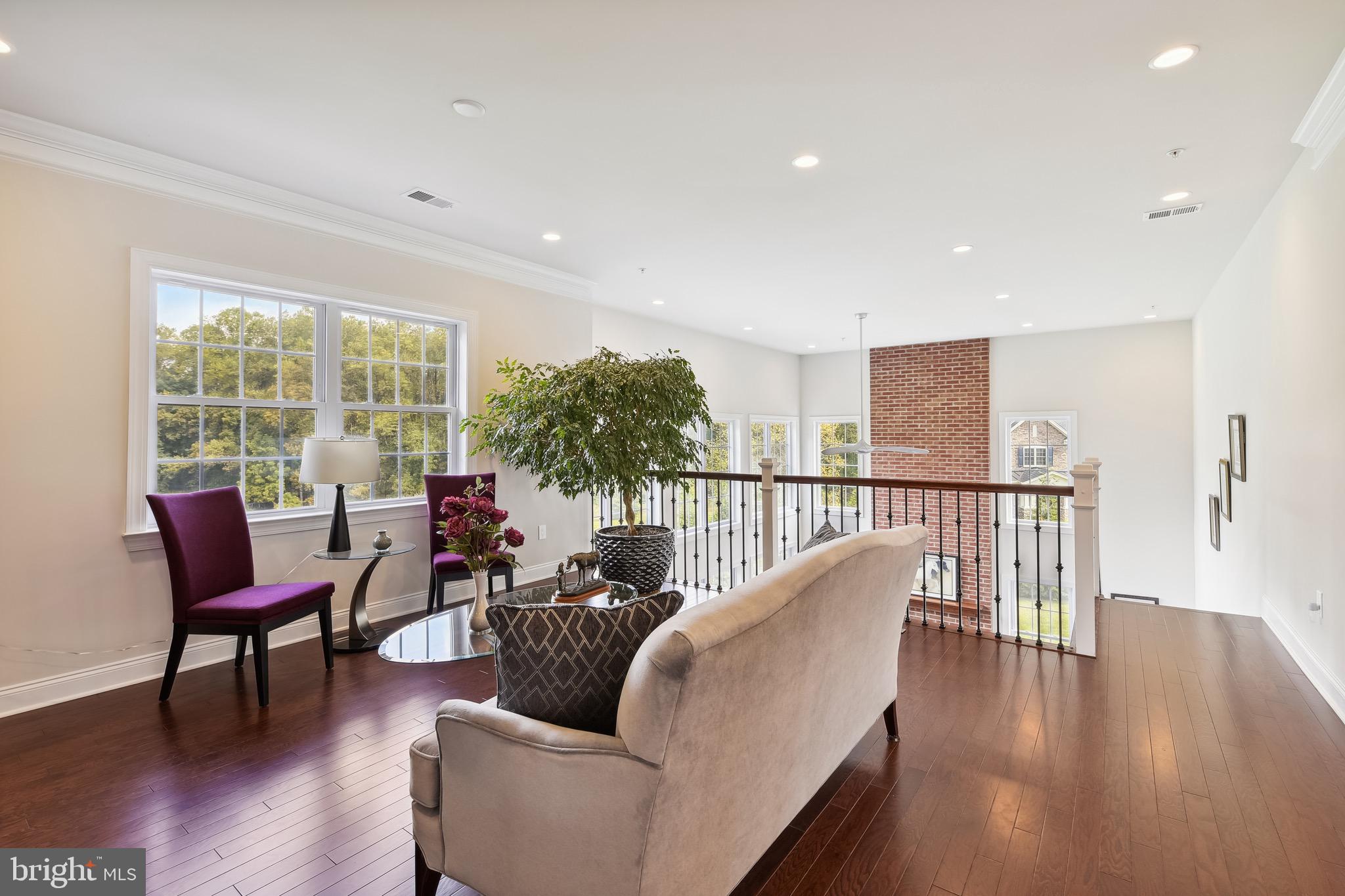 WEATHERSTONE - Residential