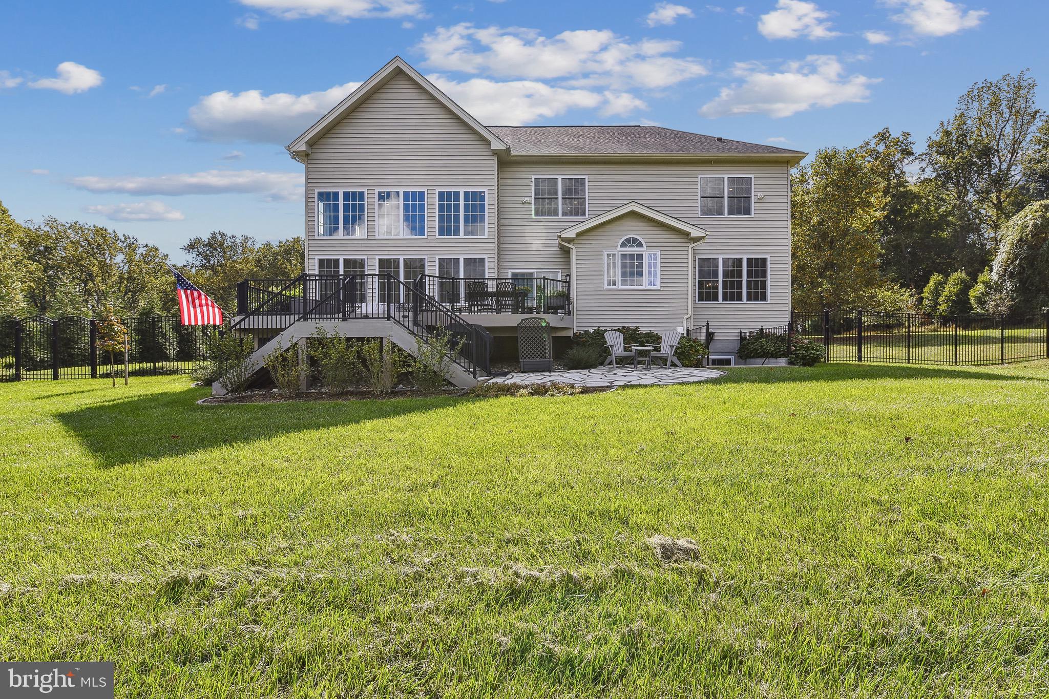 WEATHERSTONE - Residential