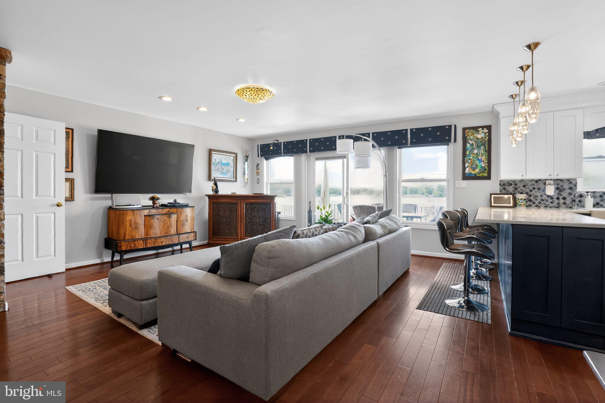 MURRAY POINT - Residential