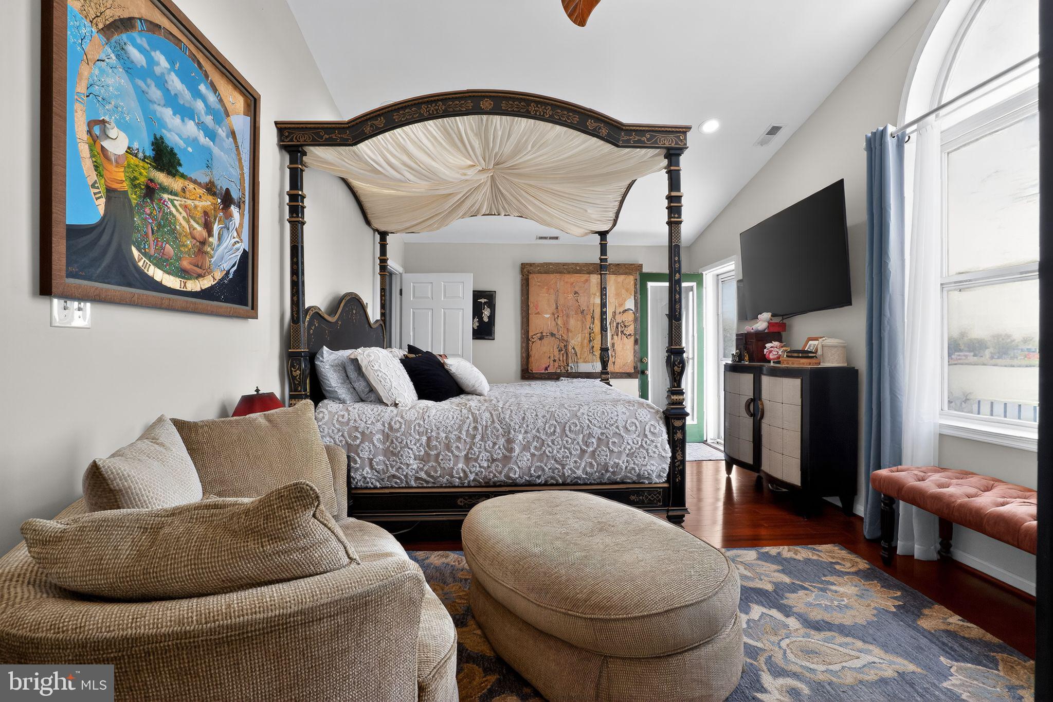 MURRAY POINT - Residential