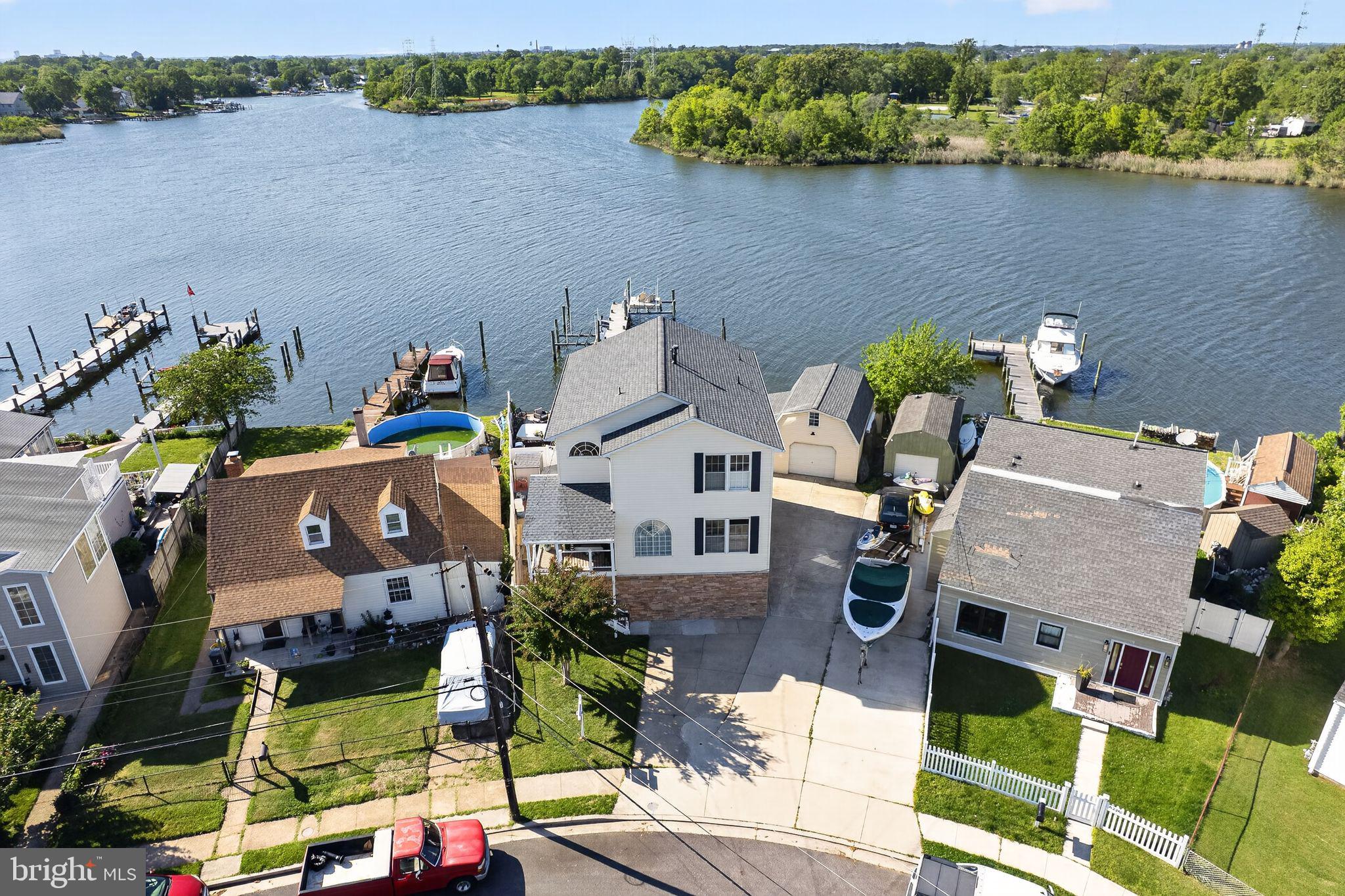 MURRAY POINT - Residential