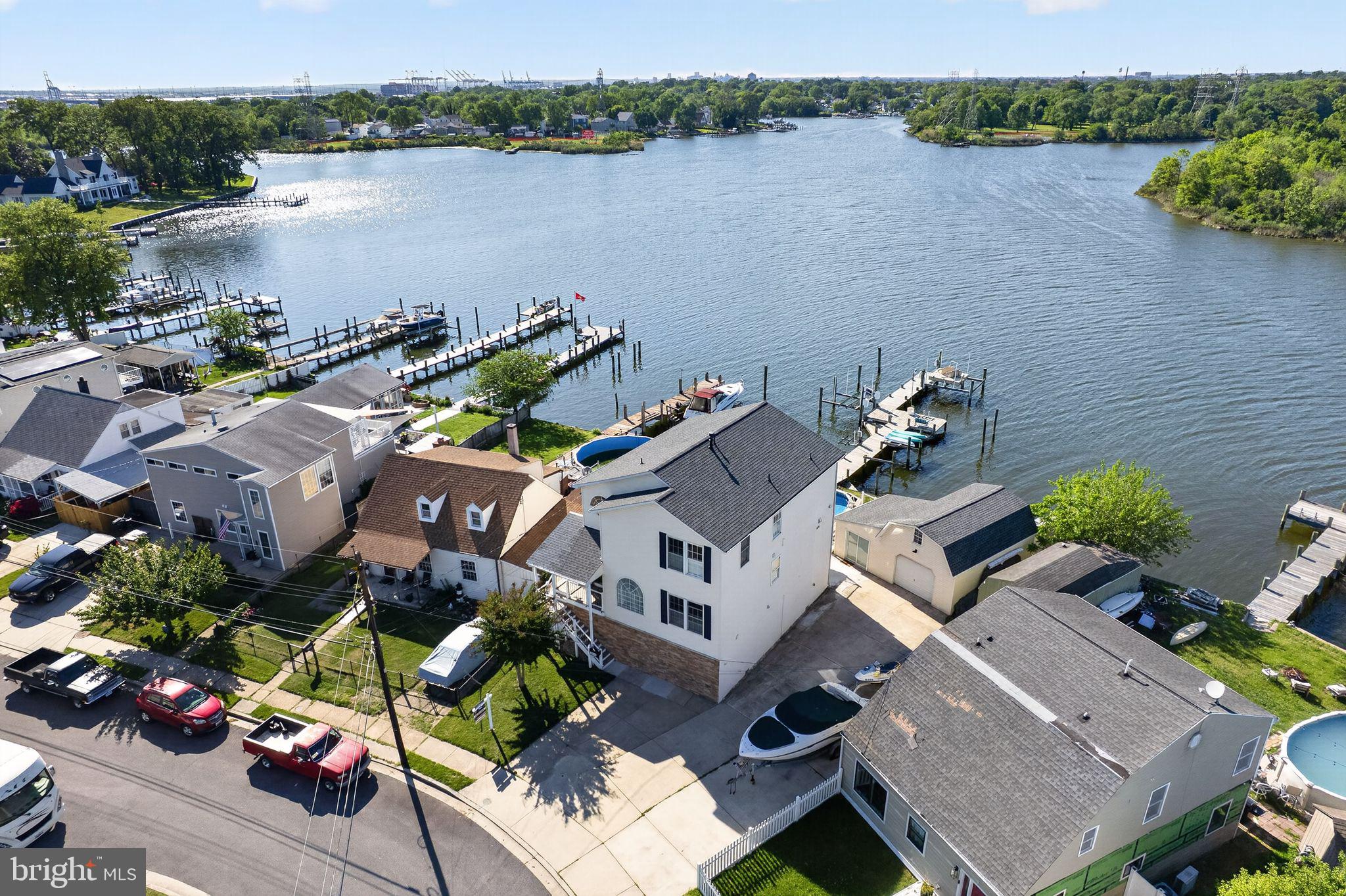 MURRAY POINT - Residential