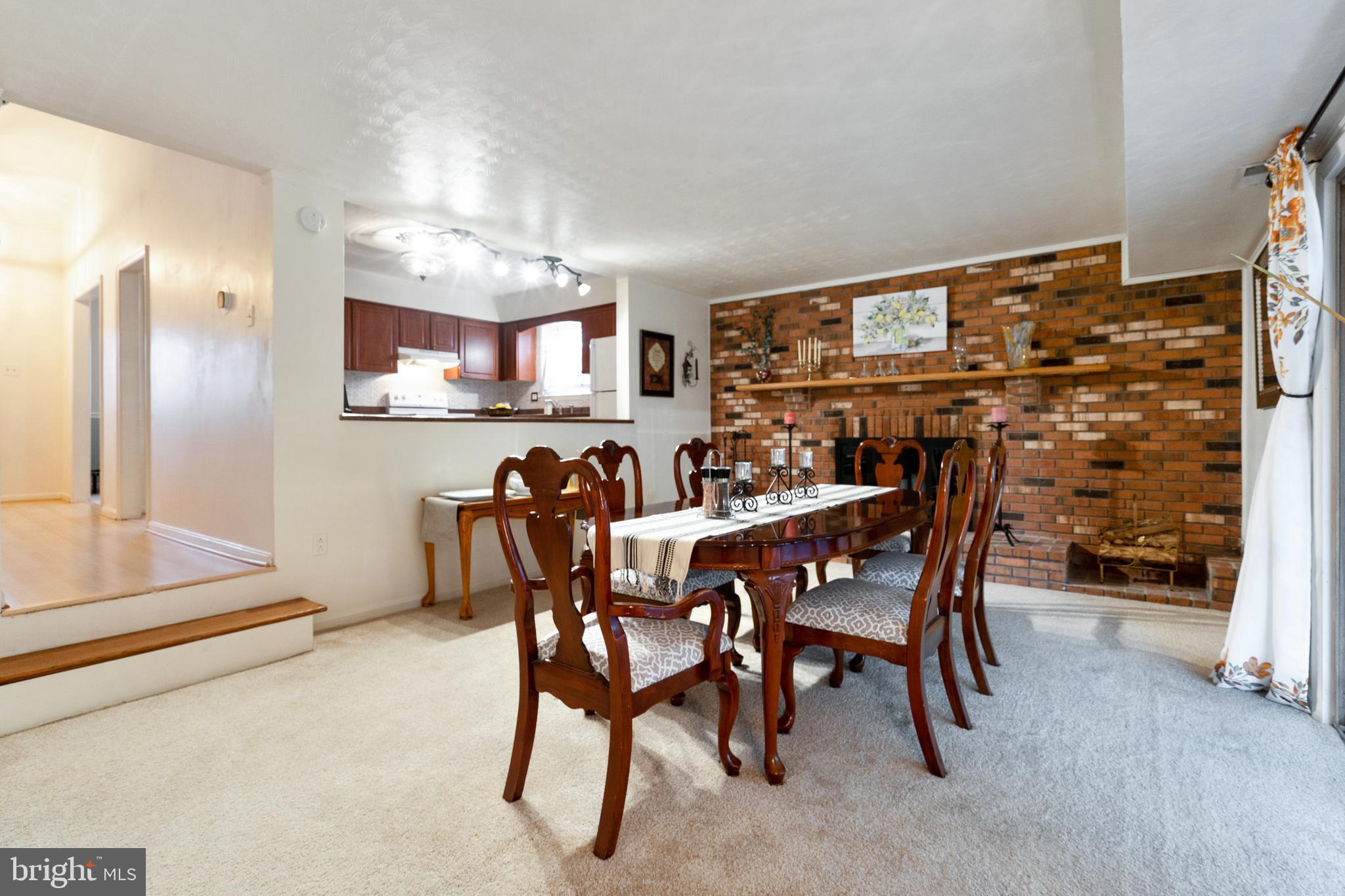 GREENBRIAR WOODS - Residential