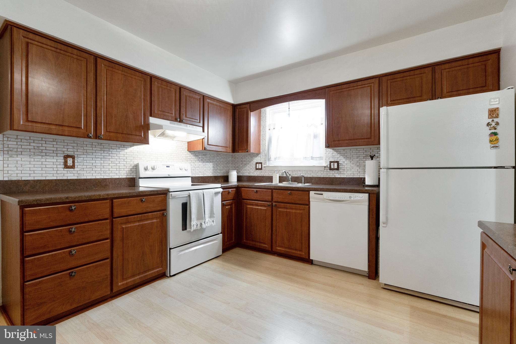 GREENBRIAR WOODS - Residential