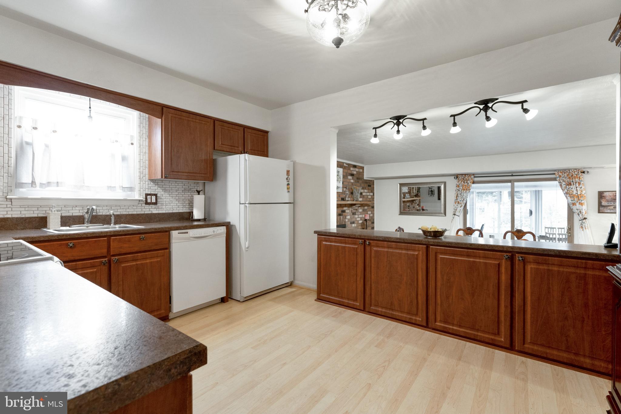 GREENBRIAR WOODS - Residential