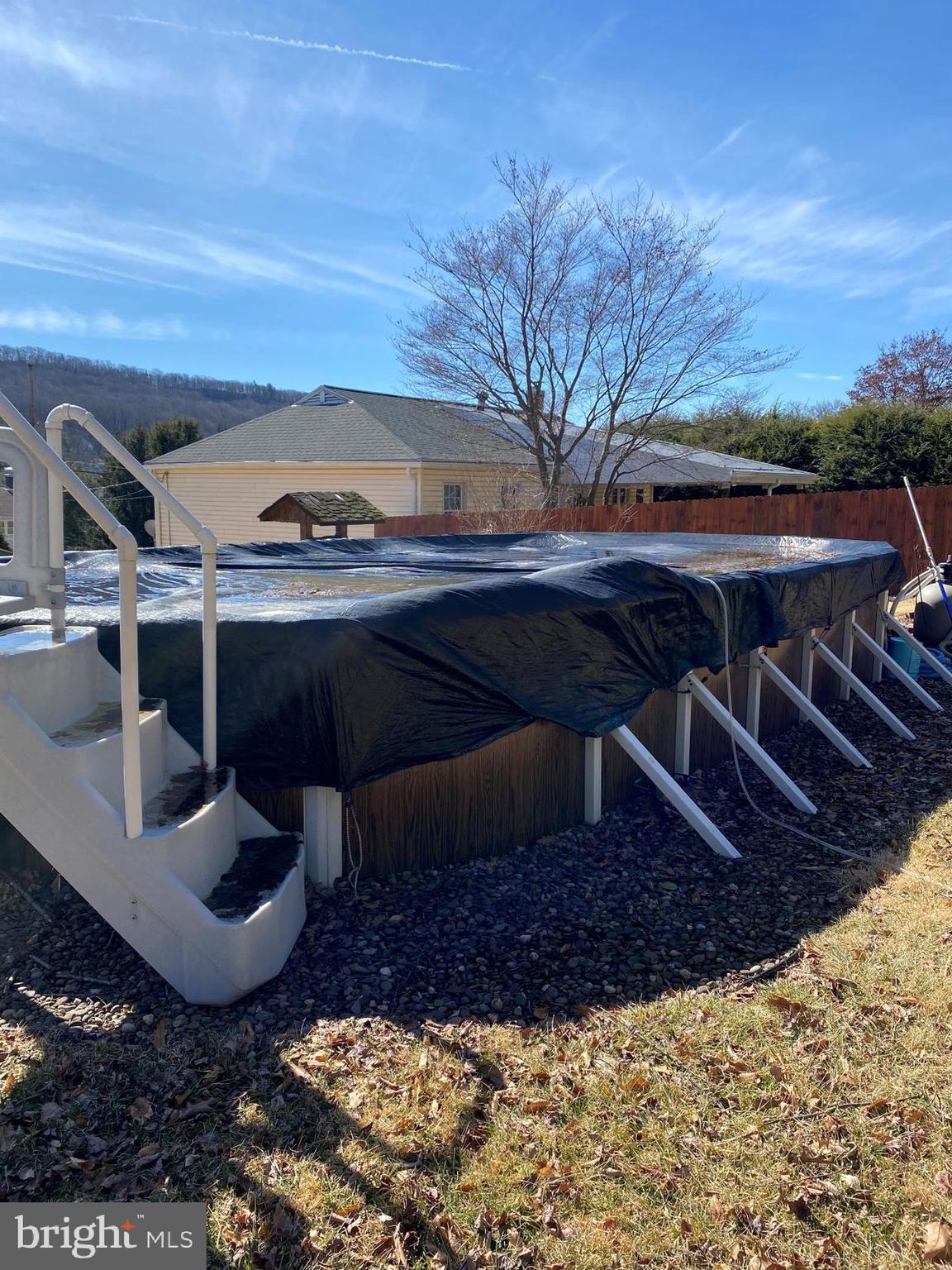 POTTSVILLE - Residential