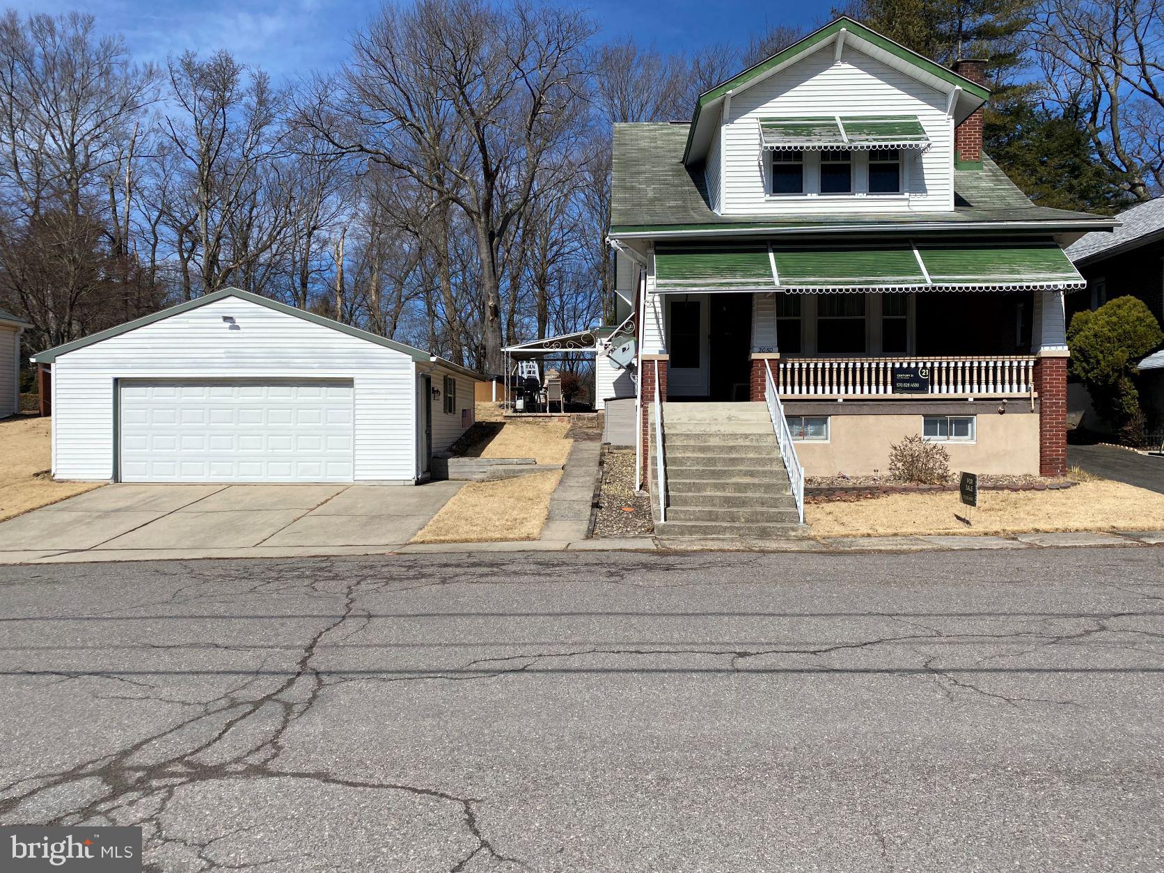 POTTSVILLE - Residential