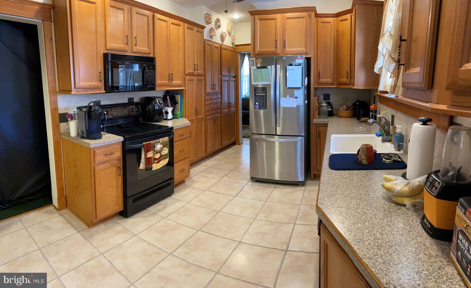 POTTSVILLE - Residential