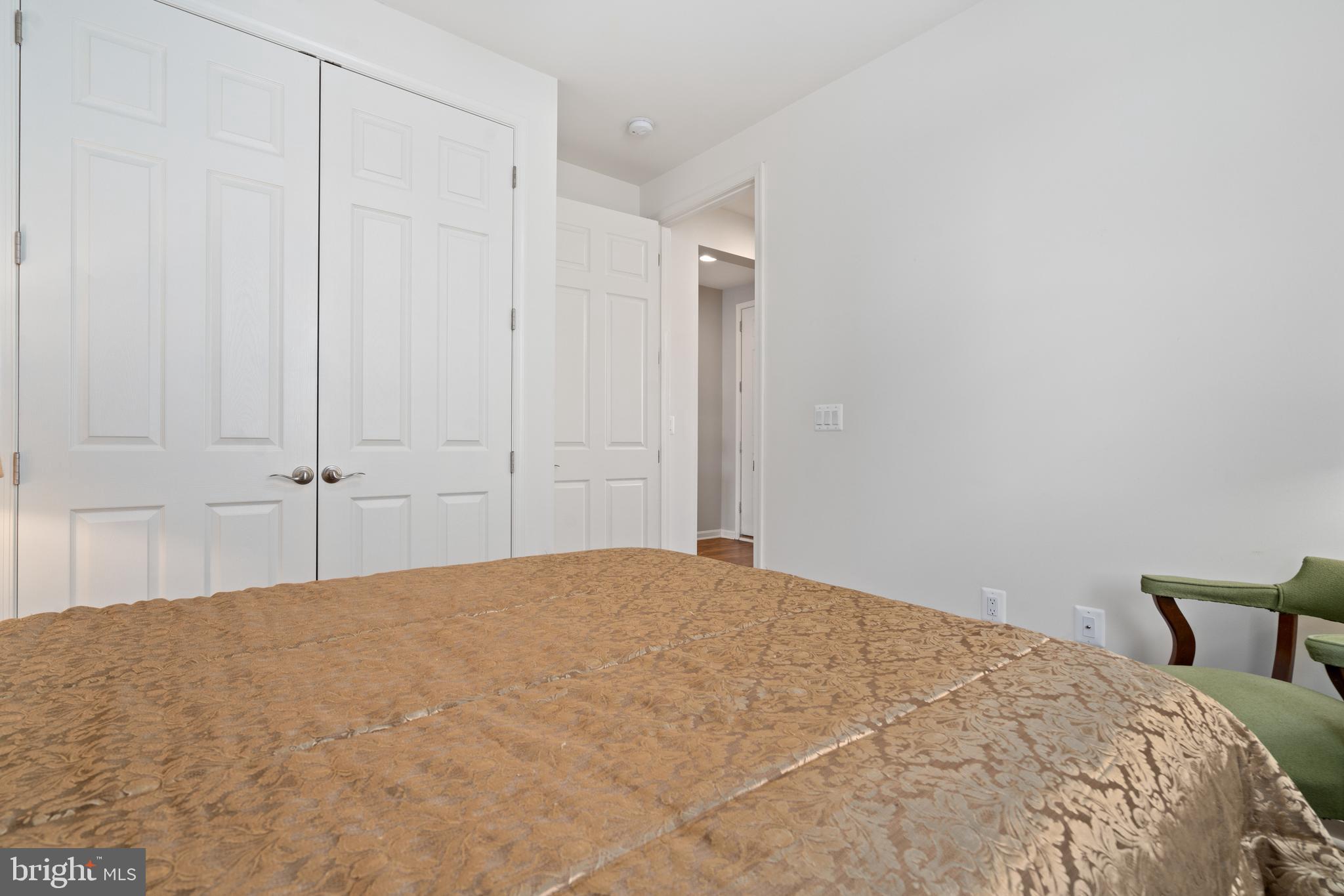 SOUTHERN HILLS - Residential