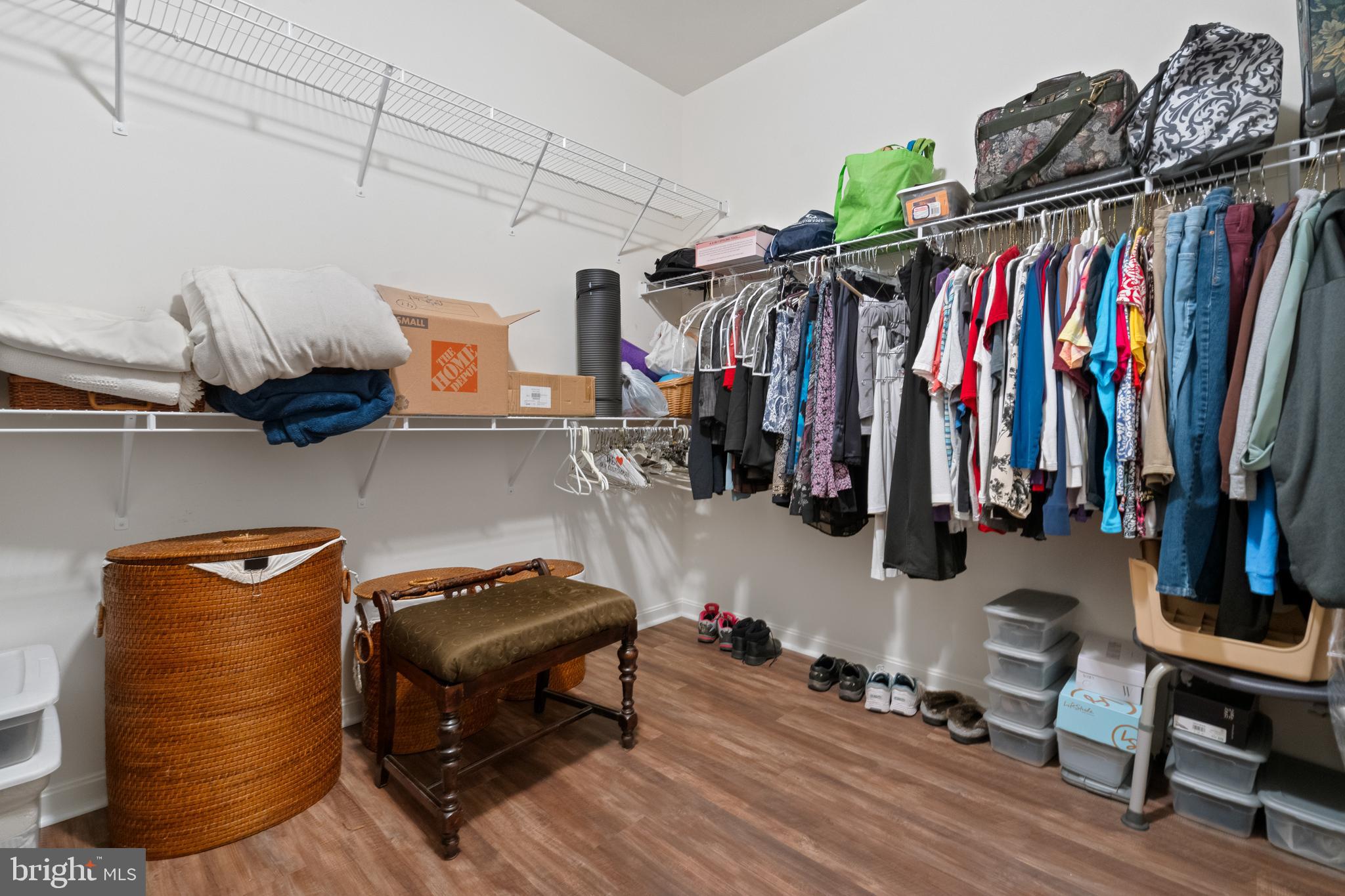 SOUTHERN HILLS - Residential