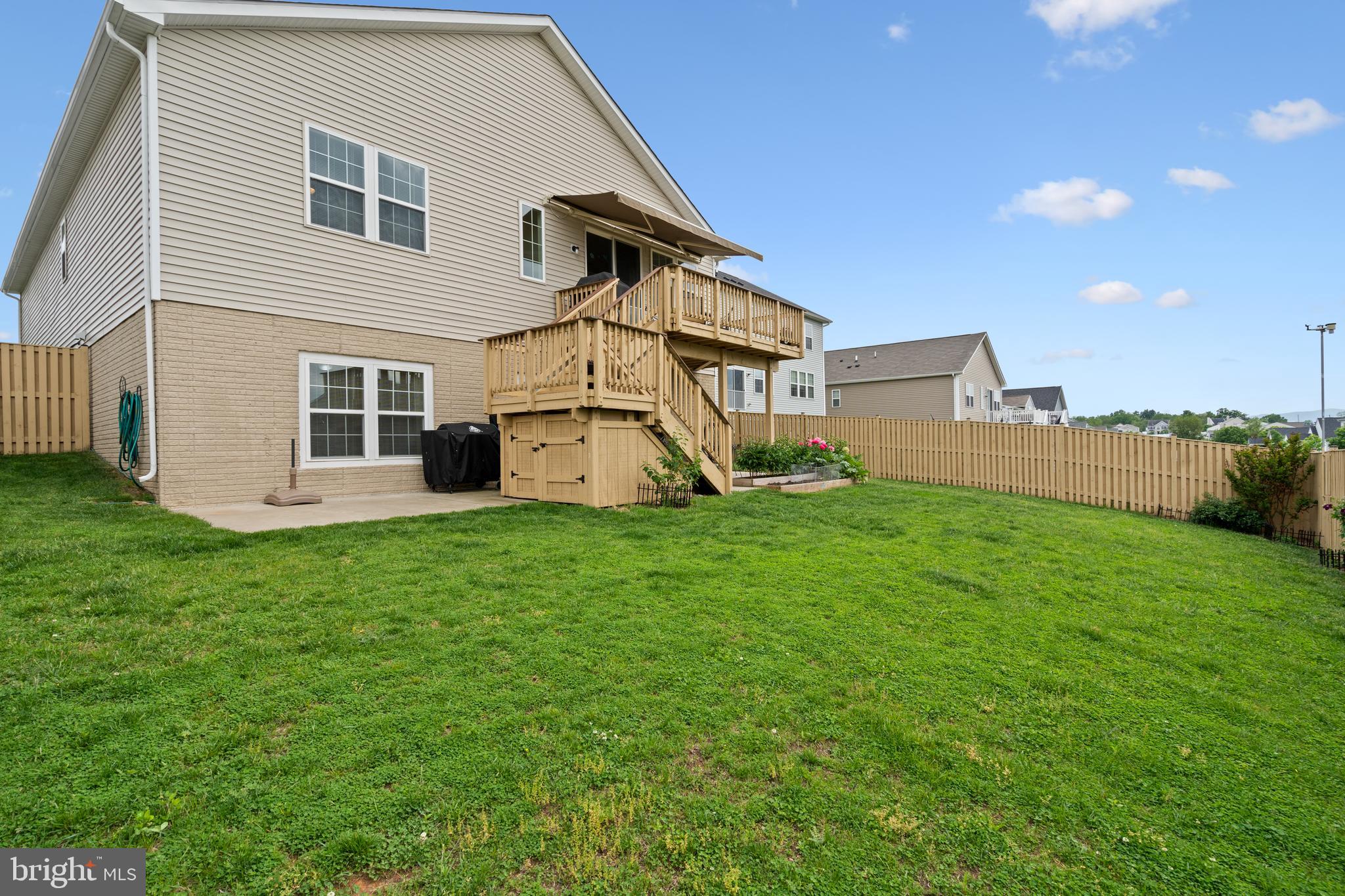 SOUTHERN HILLS - Residential