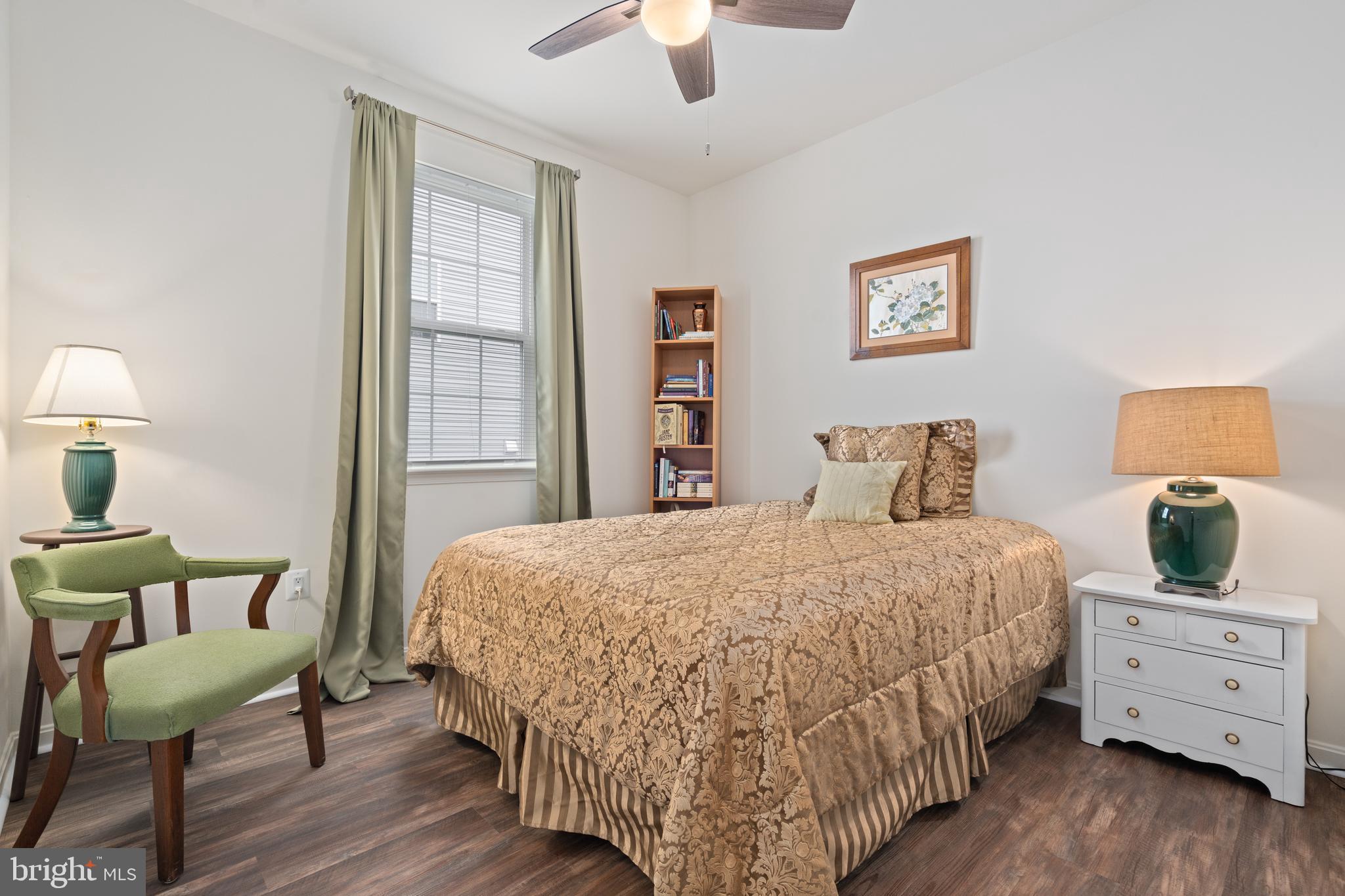 SOUTHERN HILLS - Residential