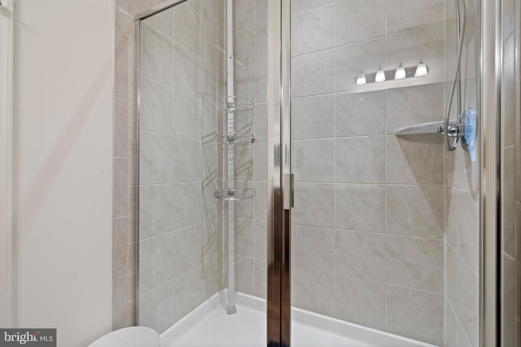 SOUTHERN HILLS - Residential