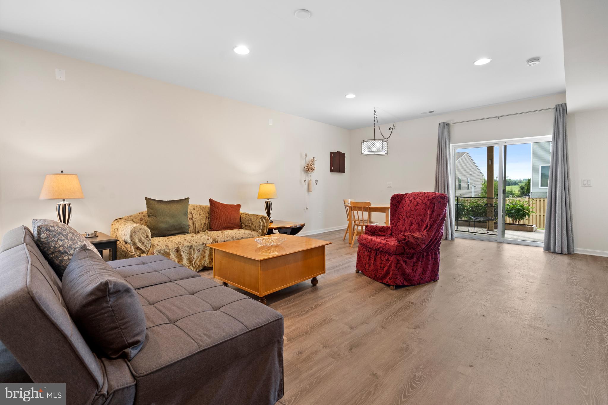 SOUTHERN HILLS - Residential