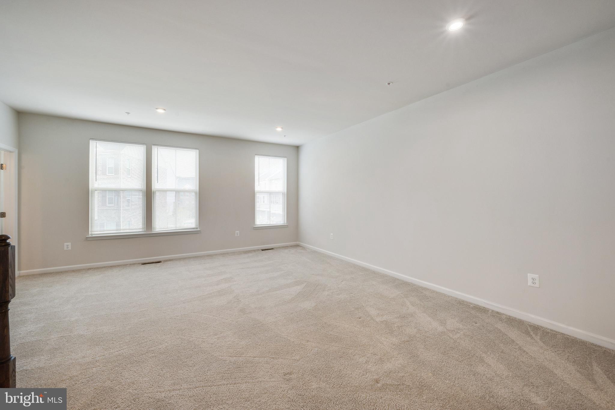 GLENN DALE CROSSING - Residential