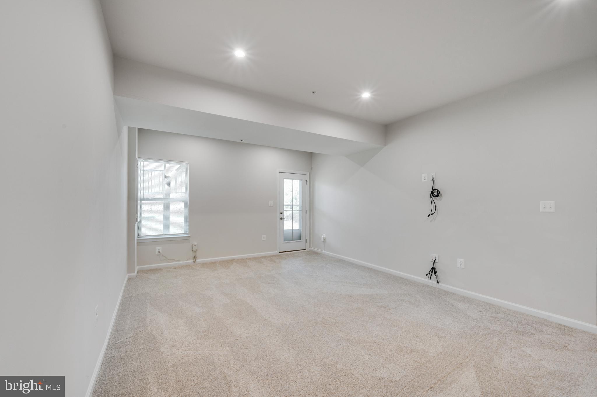 GLENN DALE CROSSING - Residential