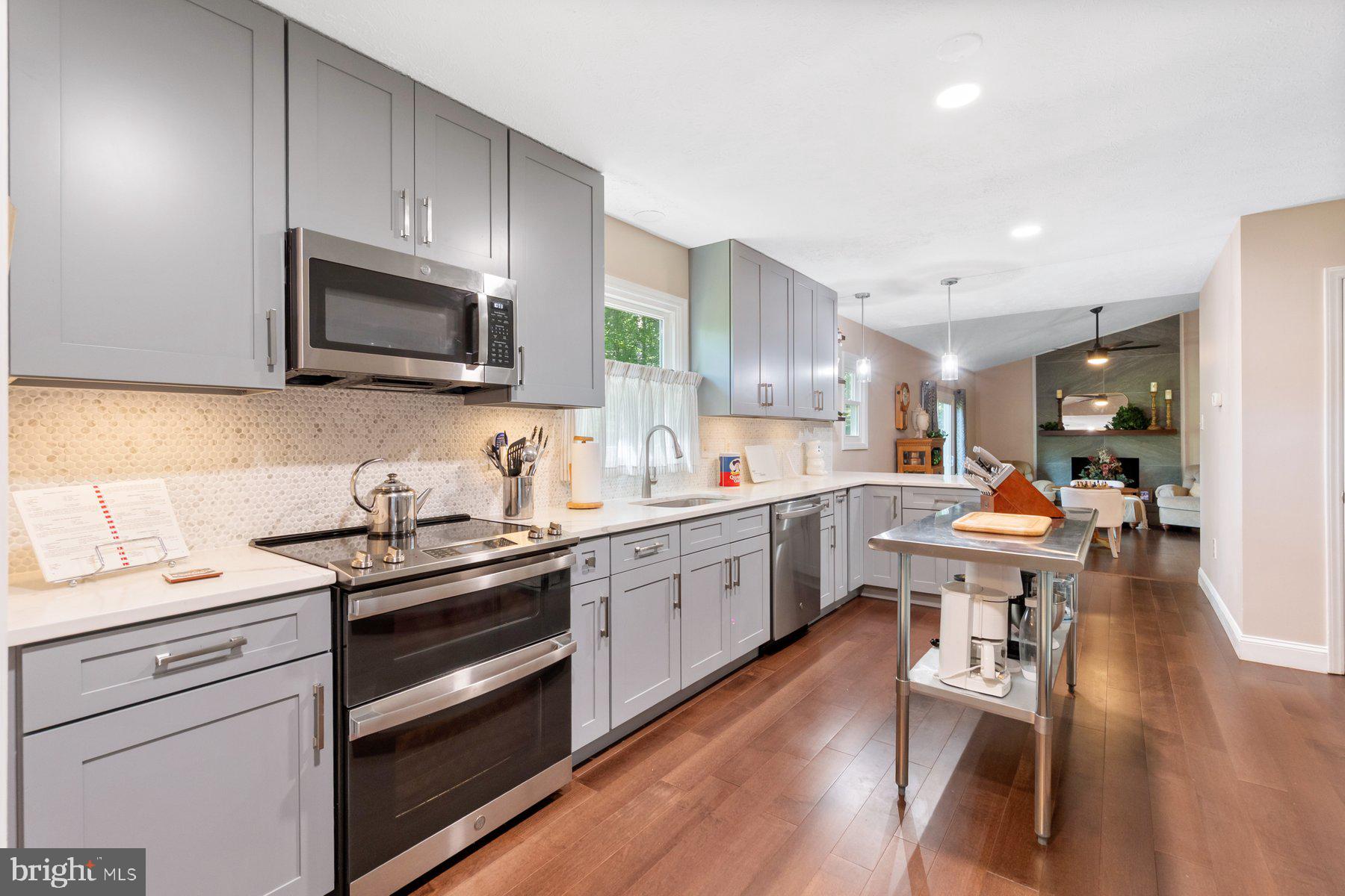 MONTYVILLE ESTATES - Residential