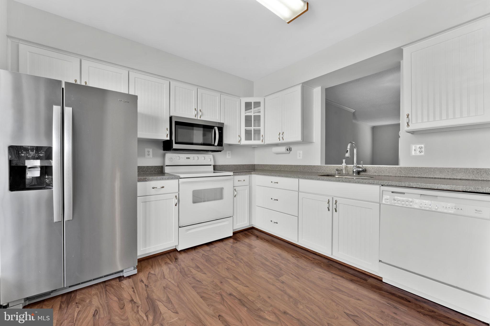 BURTONSVILLE - Residential