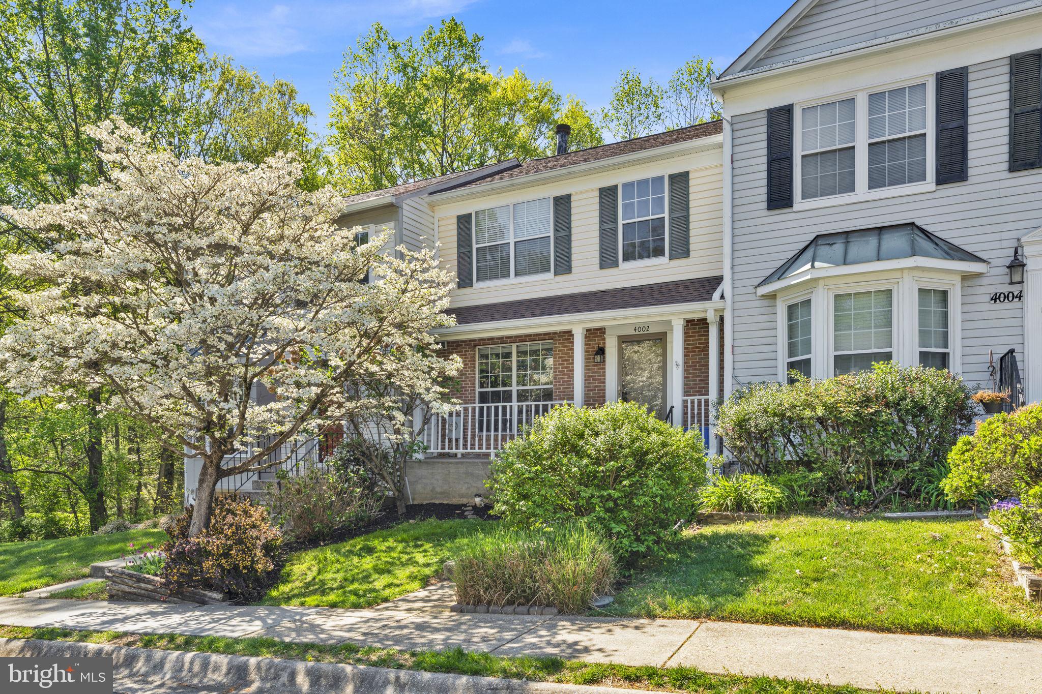 BURTONSVILLE - Residential