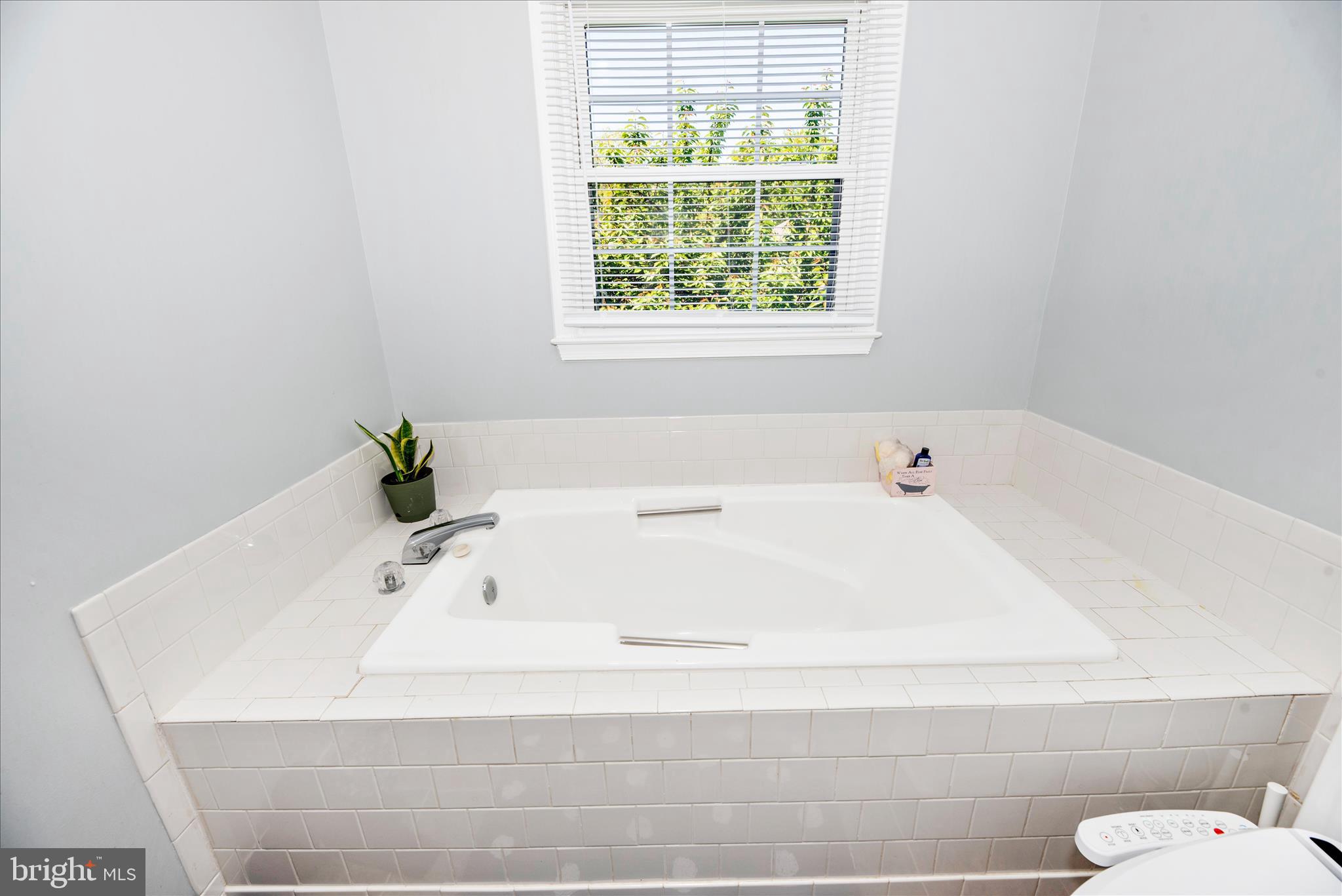 CHAPEL HILL - Residential