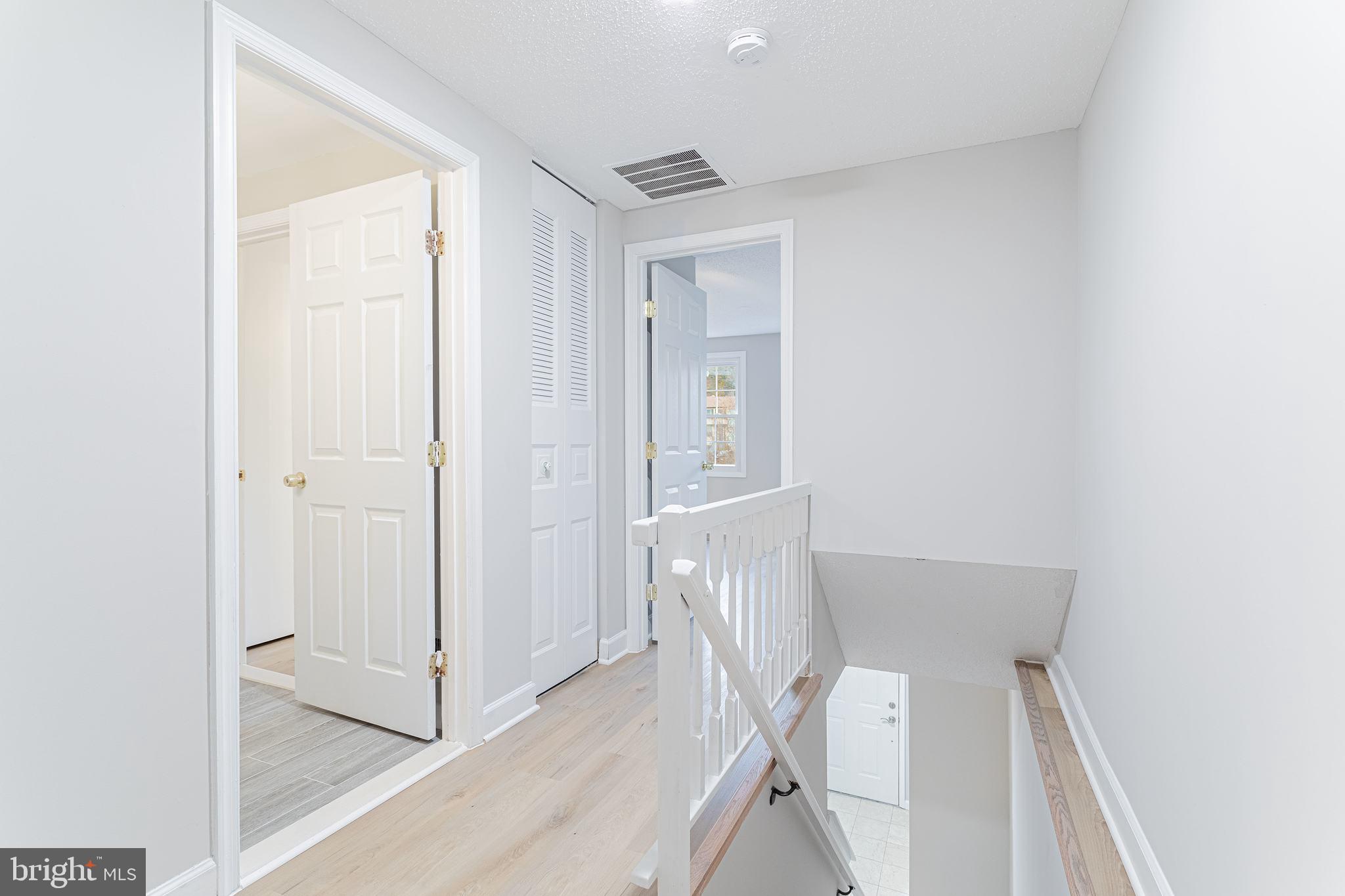 D EVEREUX WEST - Residential