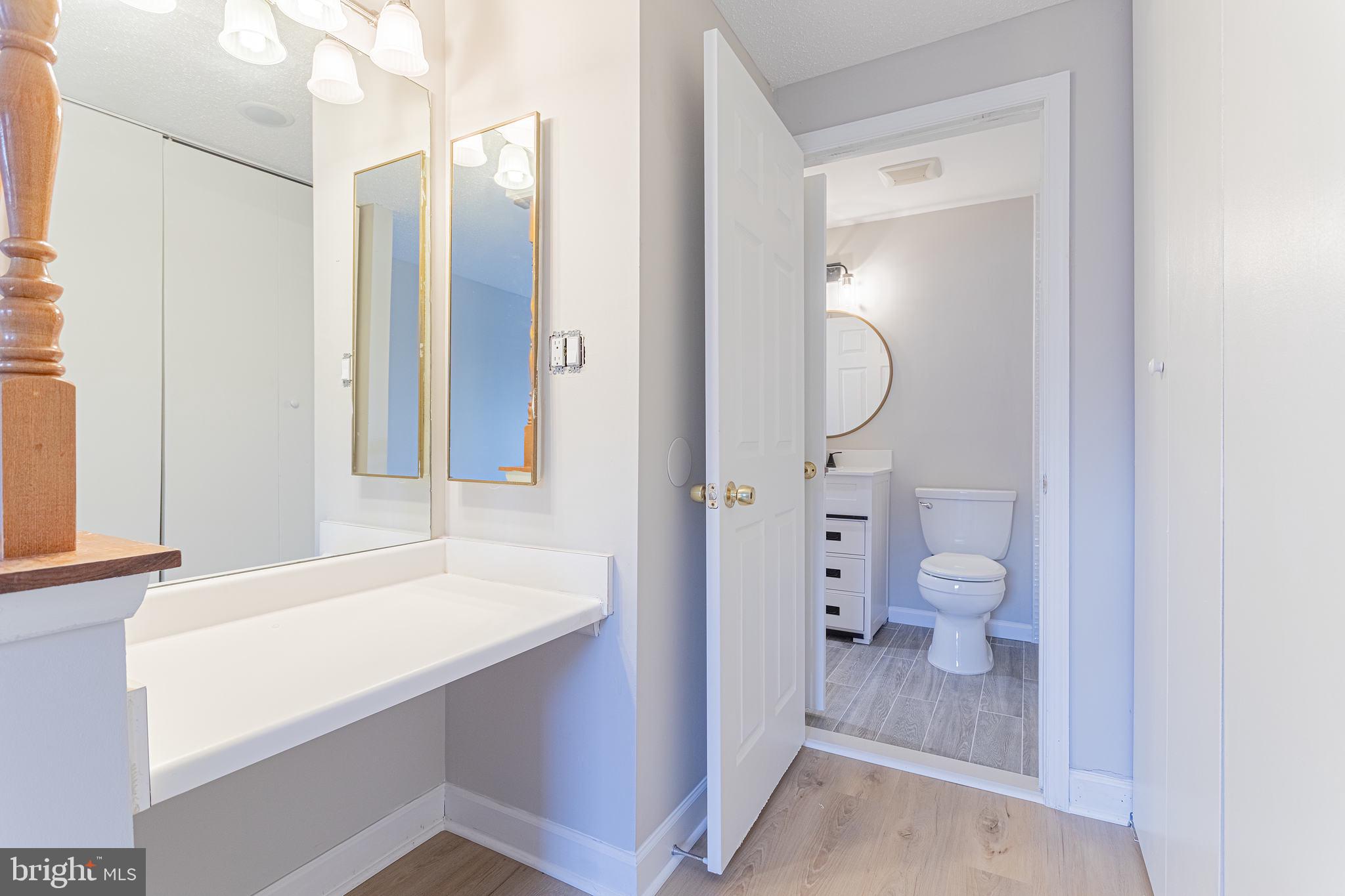 D EVEREUX WEST - Residential