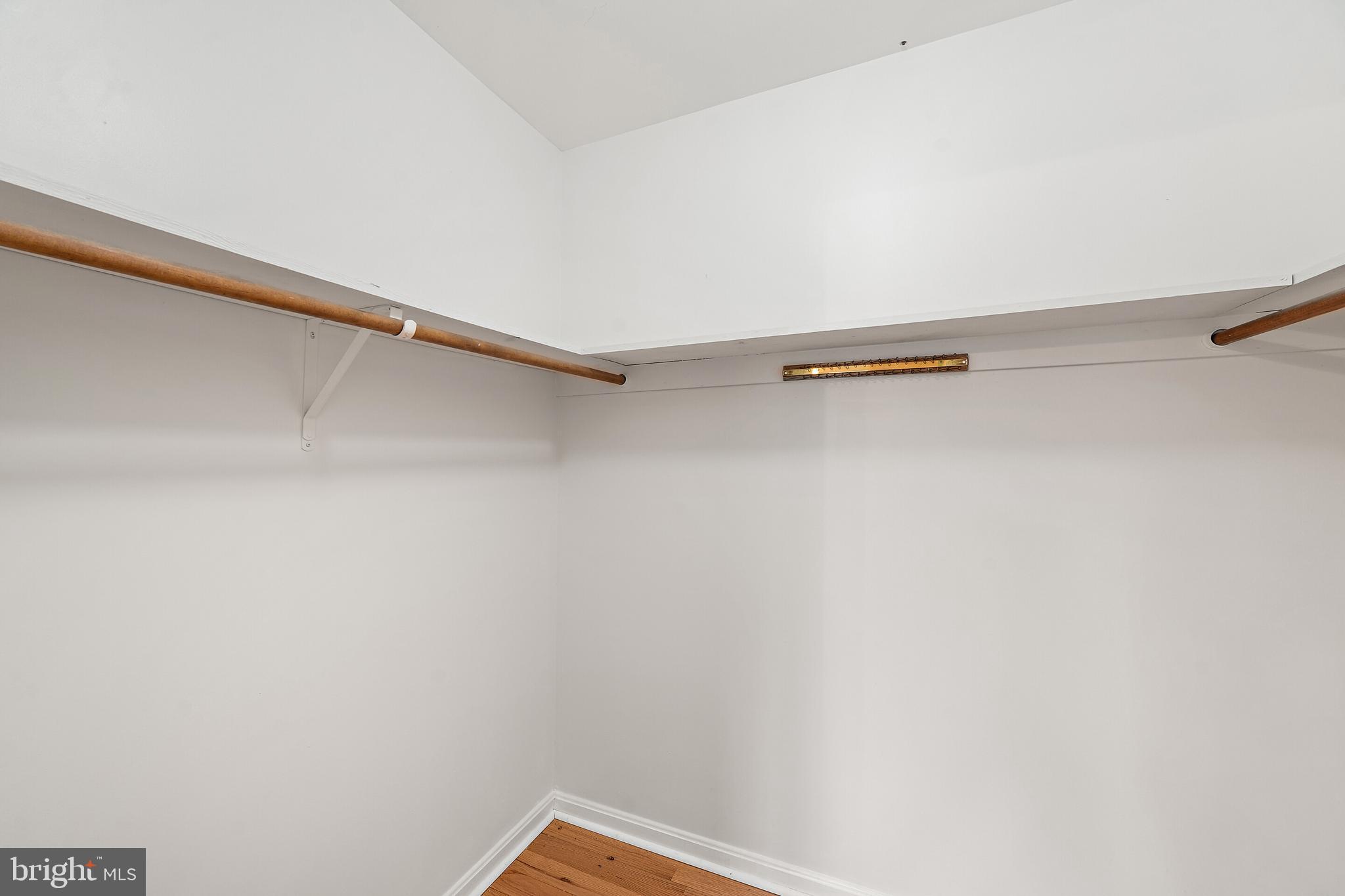 VIRGINIA MEADOWS - Residential